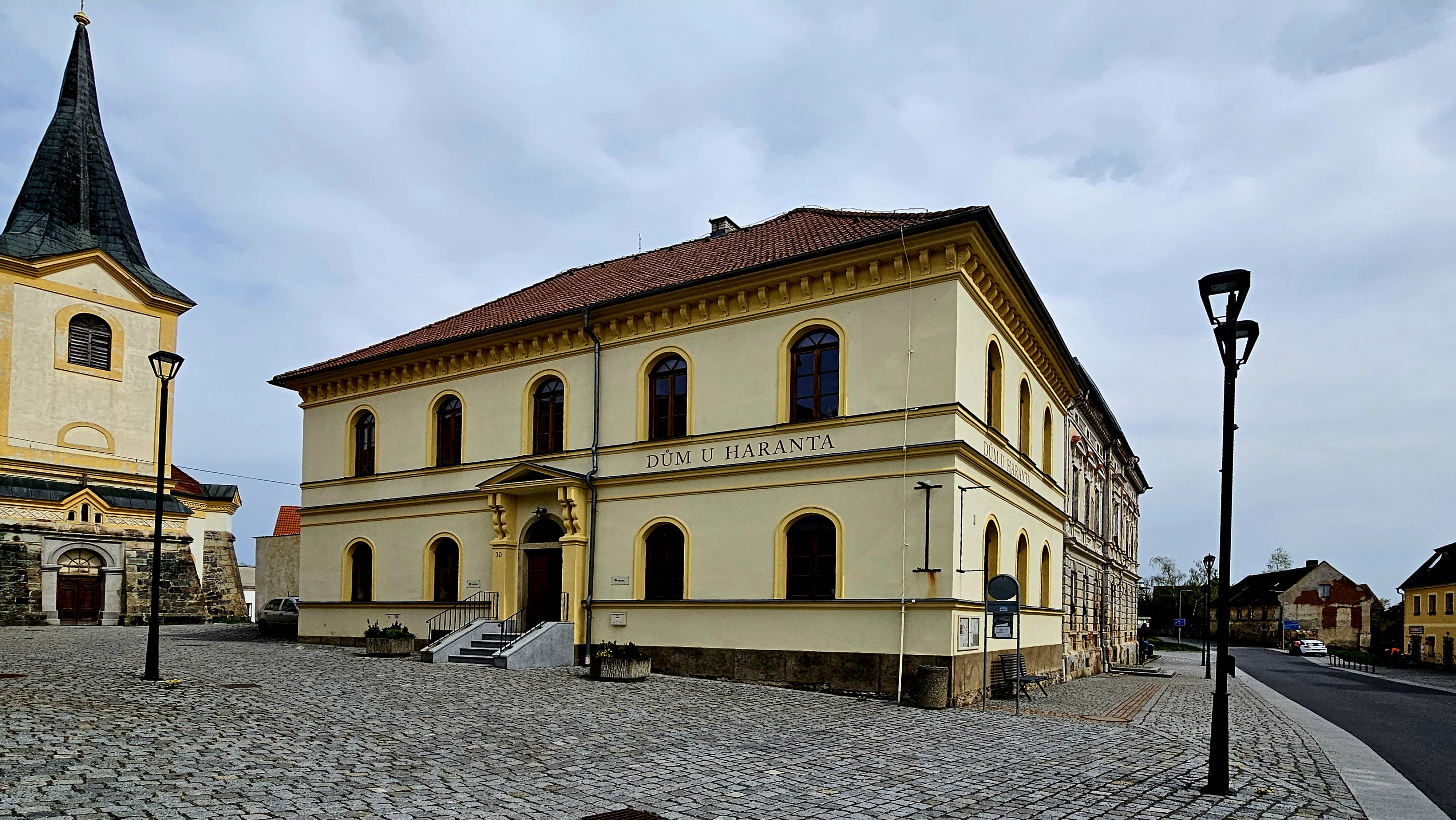 Knihovna Kryštofa Haranta foto 6