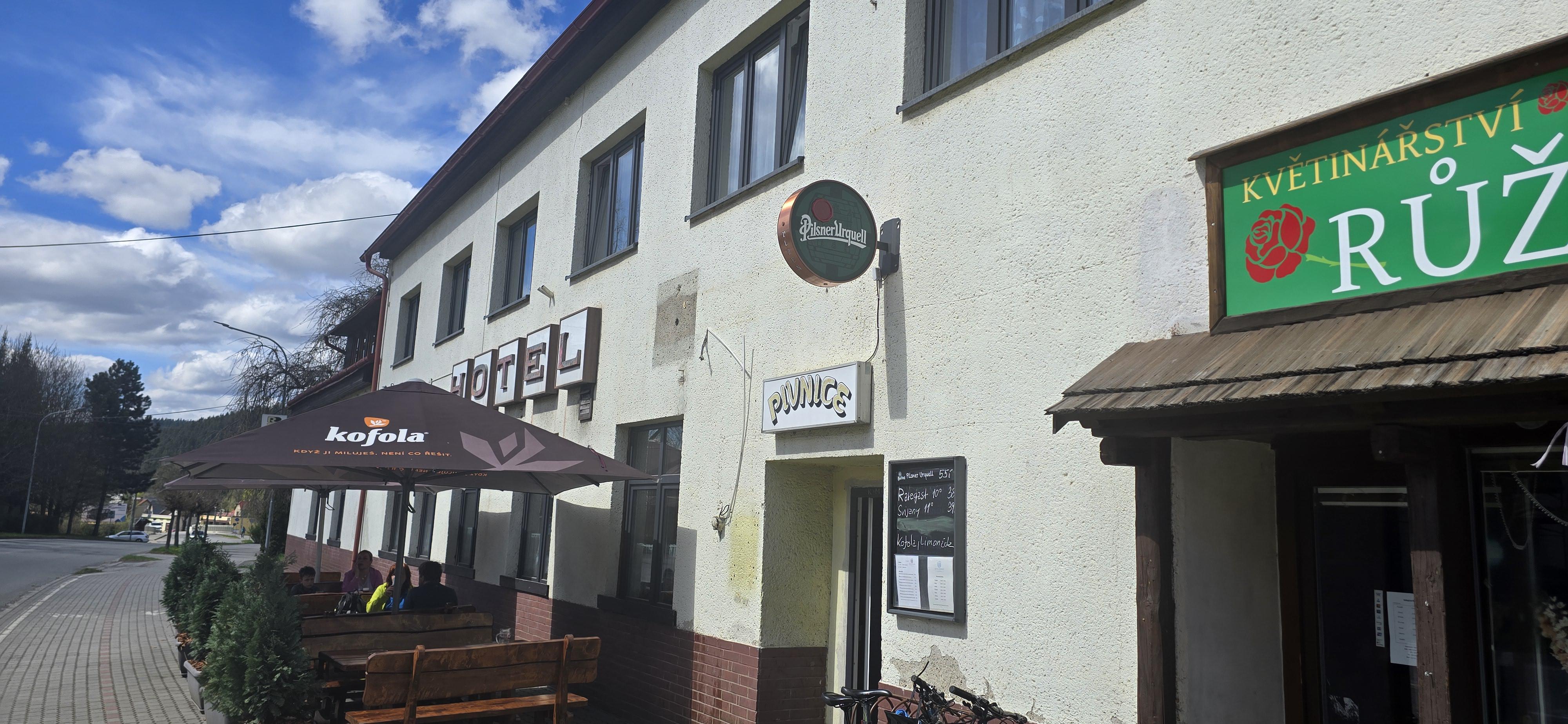 Restaurace a Hotel Potocký foto 4