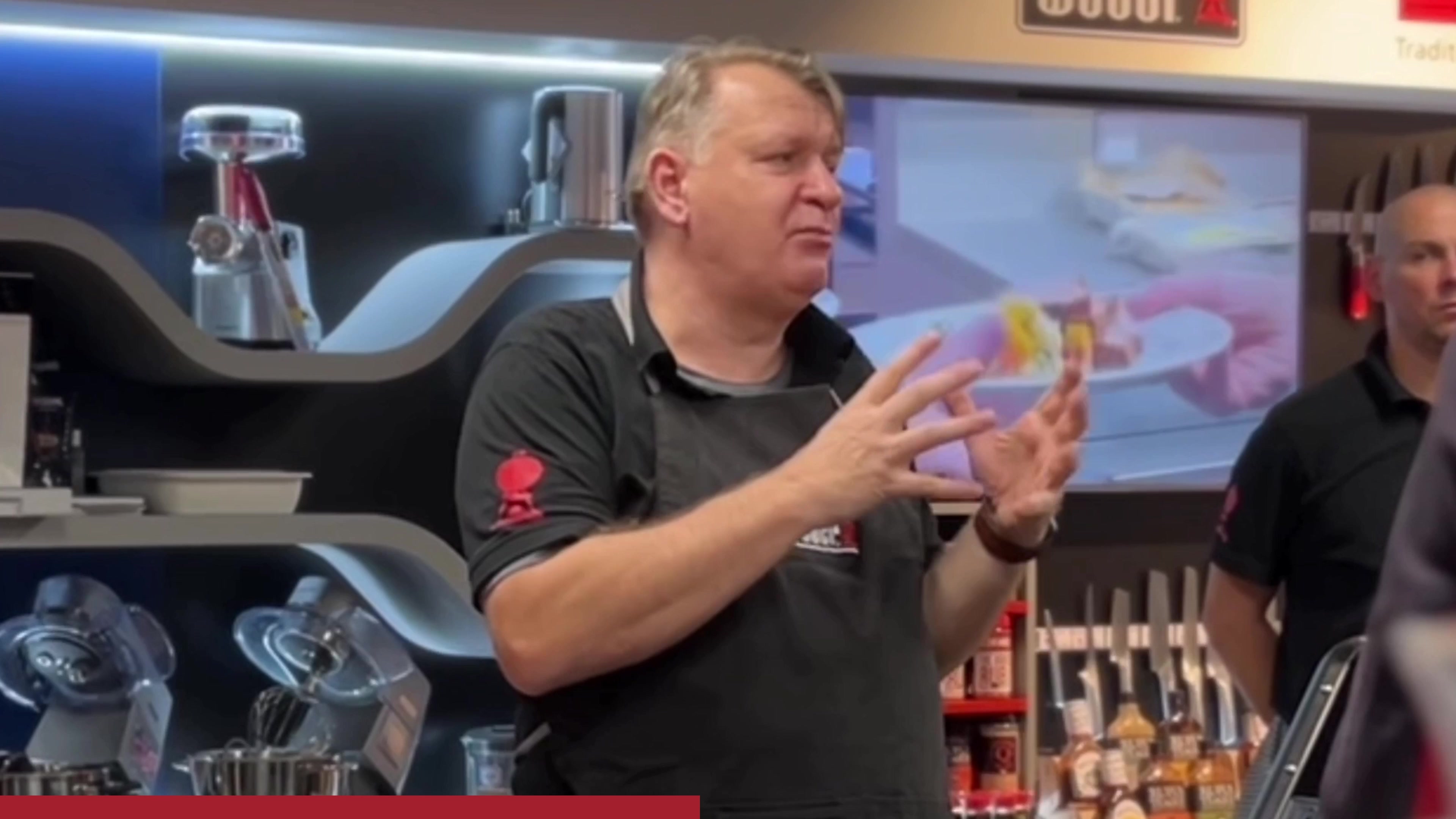Weber Store Gril Akademie foto 2 (náhled videa)