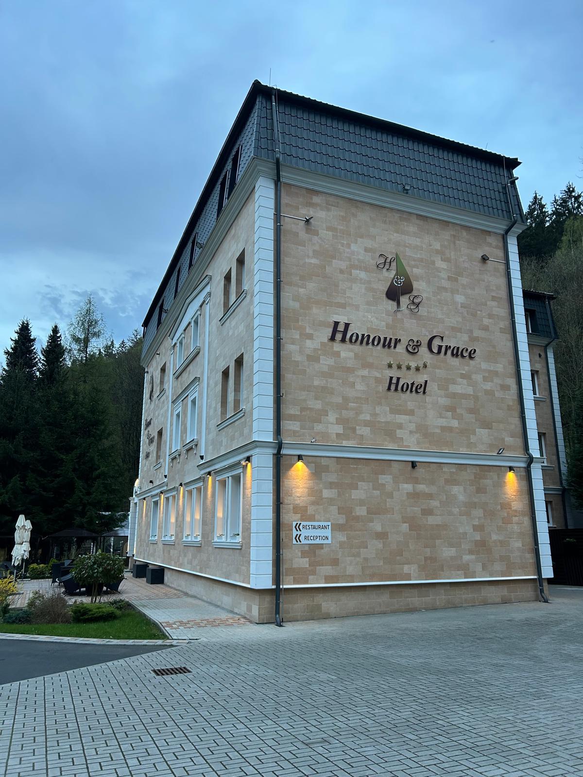 Honour and Grace Hotel foto 5