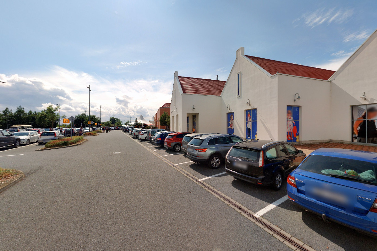 Olympia centrum - nabíjecí stanice