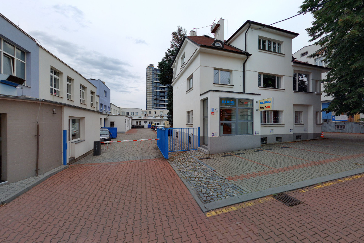 MIKROTECHNA