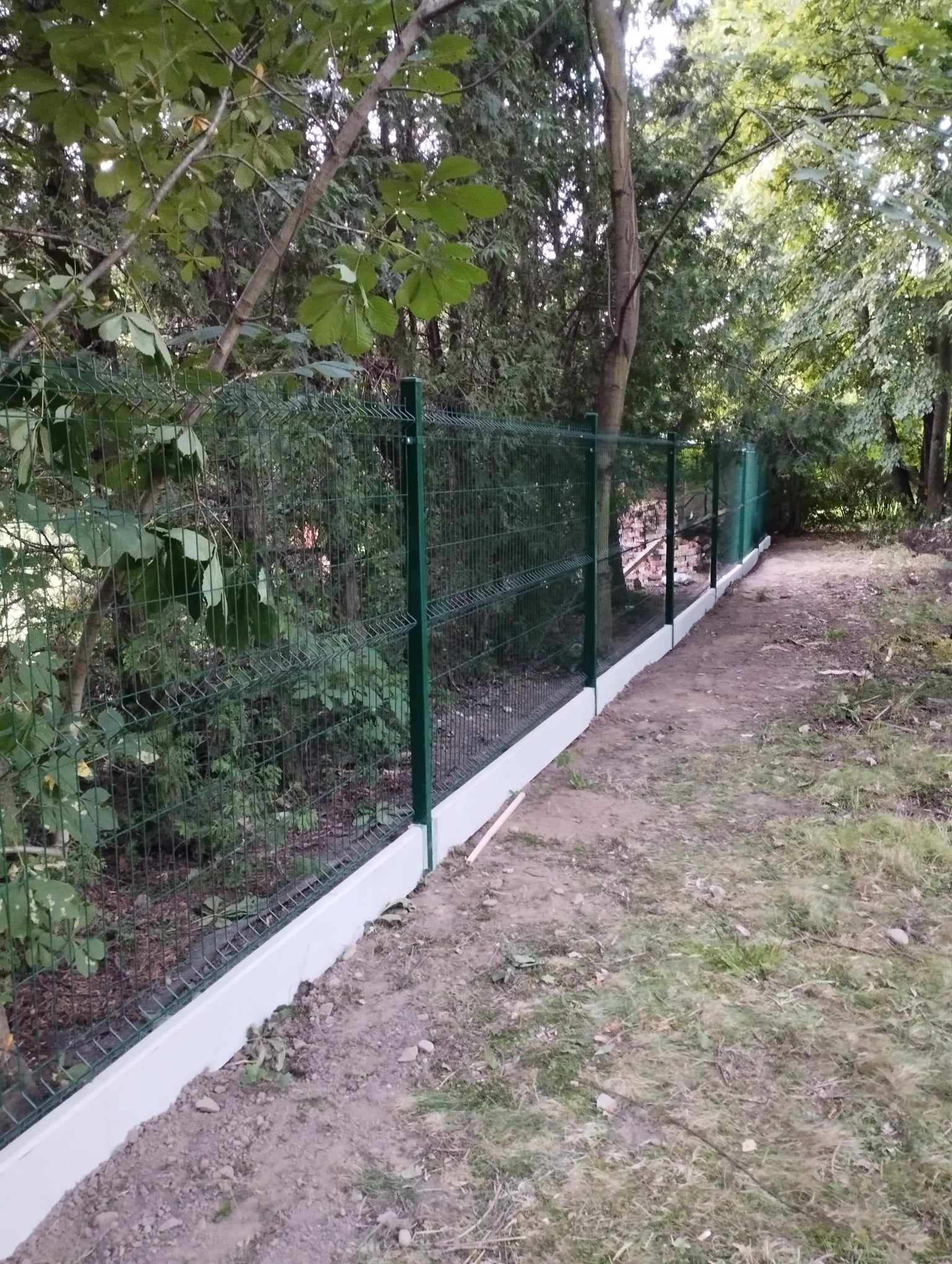 Stavba plotů z 2D /3D panelů