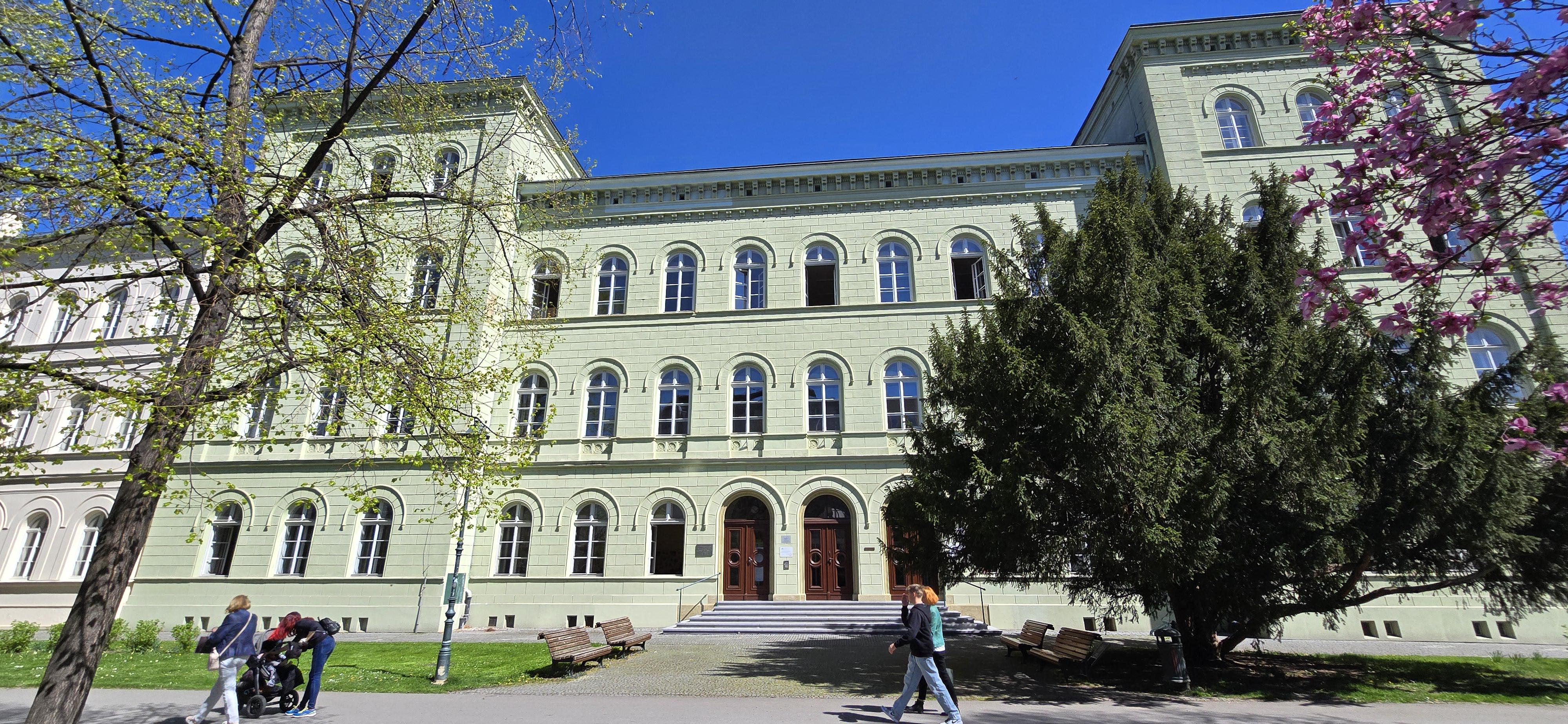 Střední zdravotnická škola Opava foto 4