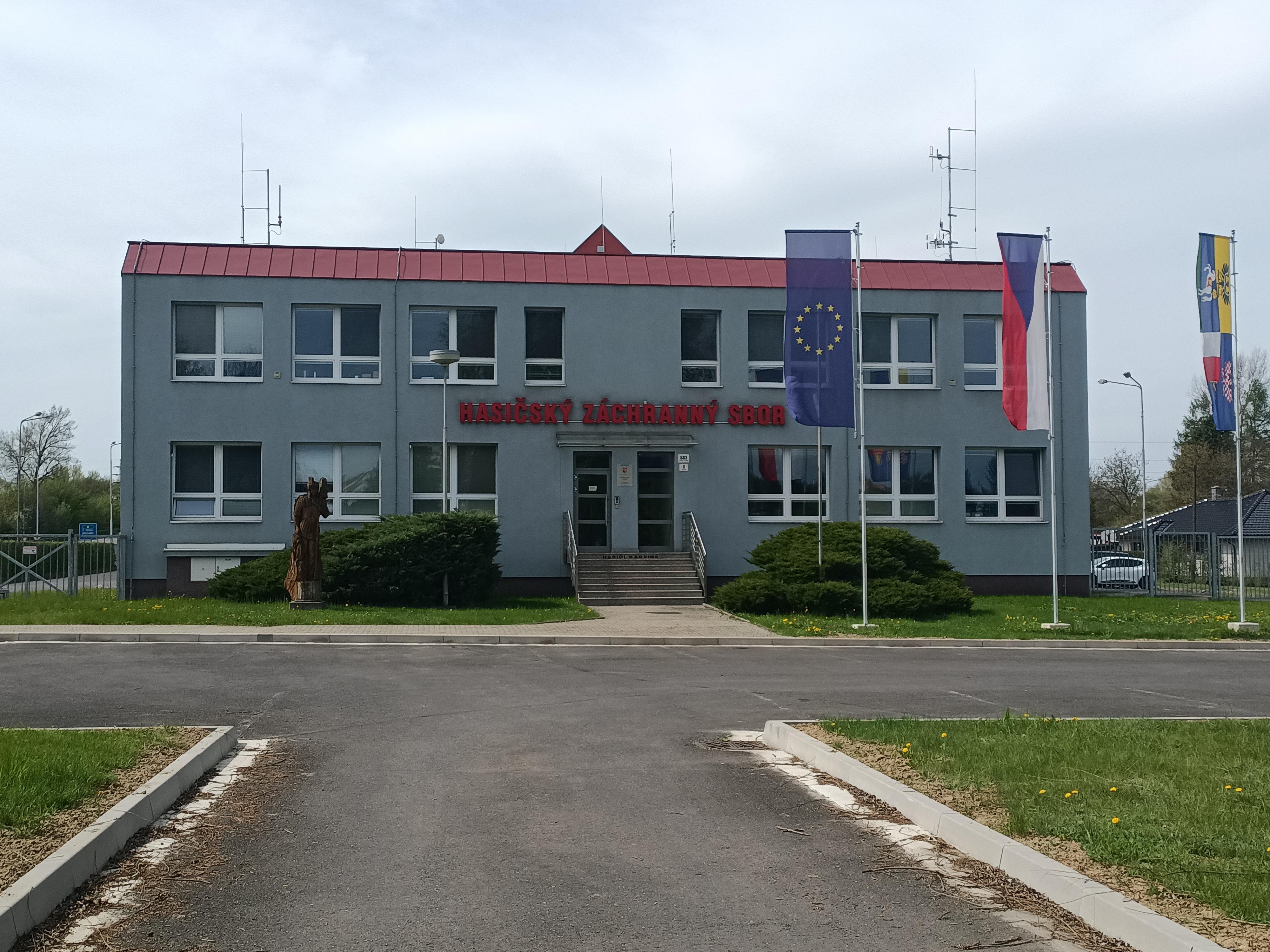 Hasičský záchranný sbor Moravskoslezského kraje - Územní odbor Karviná foto 2