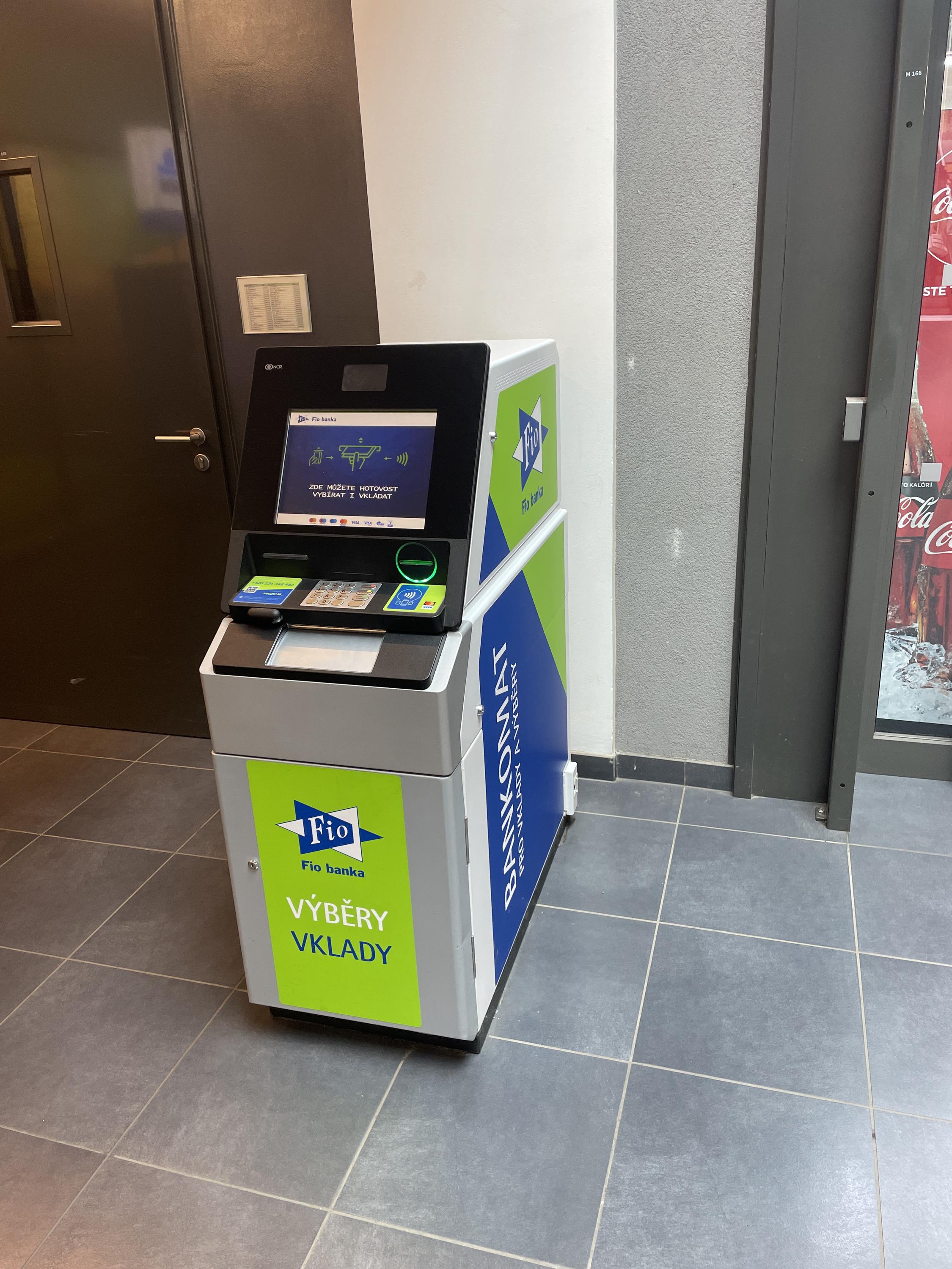 Bankomat Fio banky foto 2