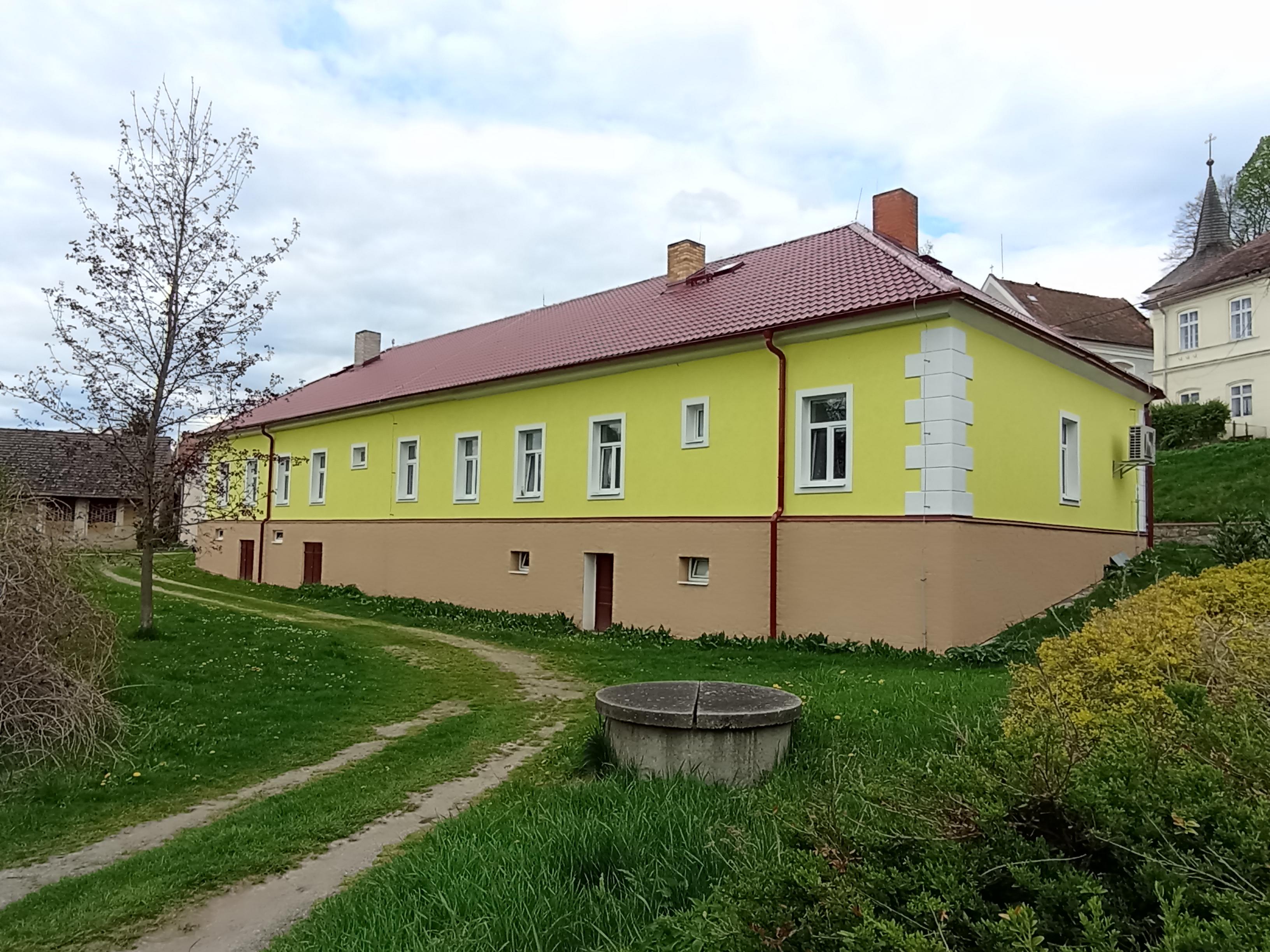 Václavice - obecní úřad foto 2