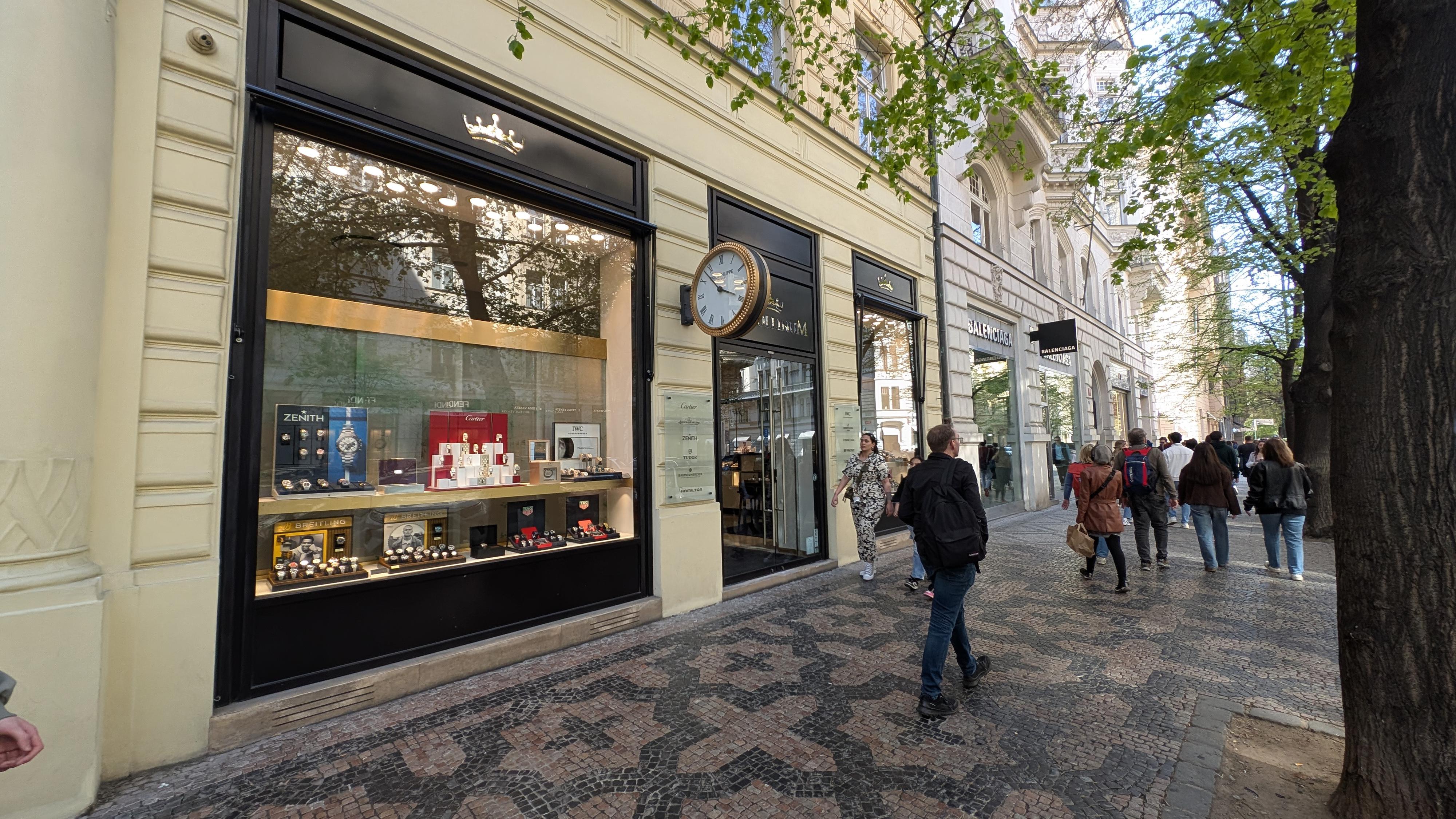 BUTIK CAROLLINUM foto 5