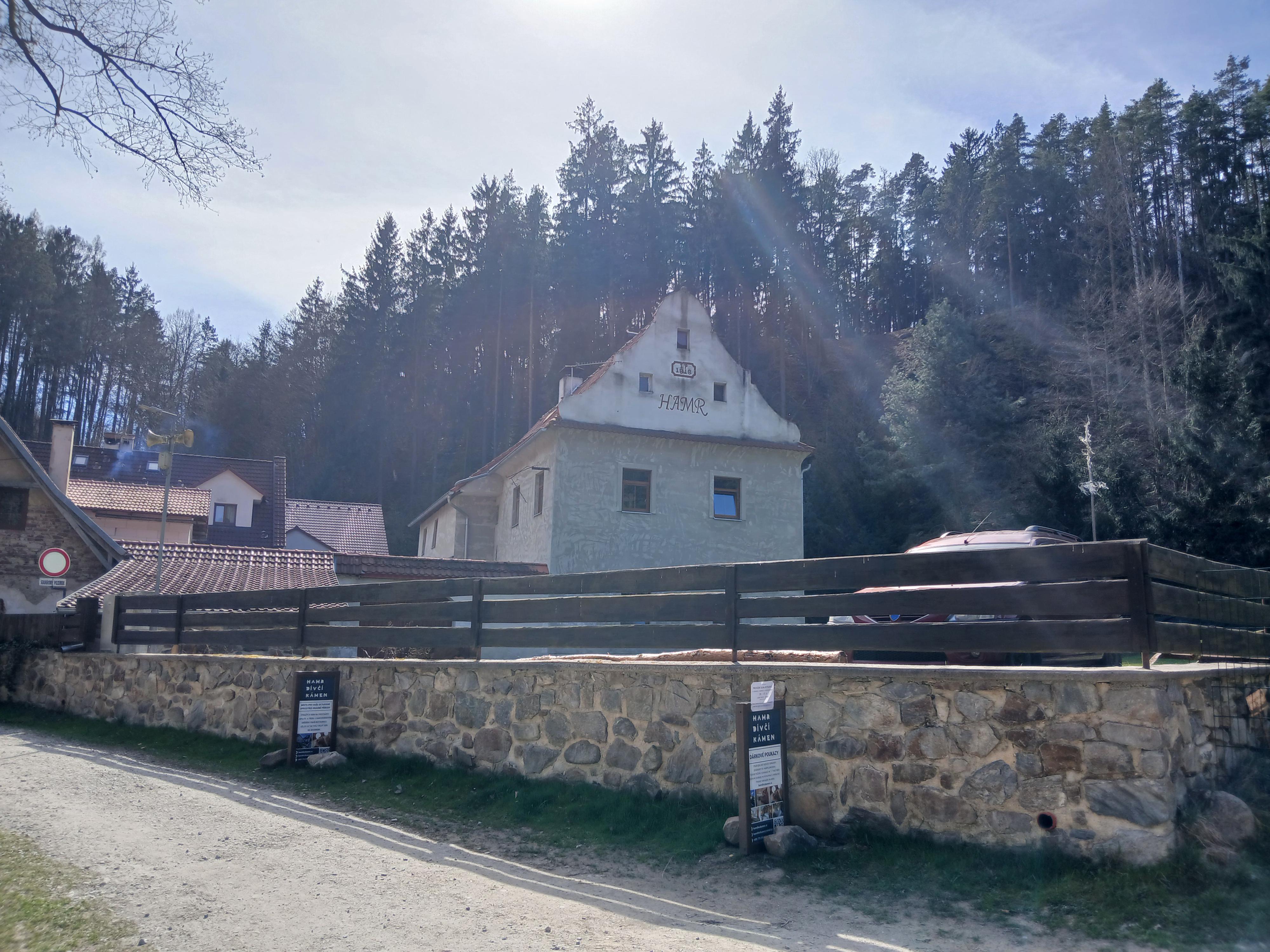 Restaurace - Penzion Hamr Dívčí Kámen foto 6