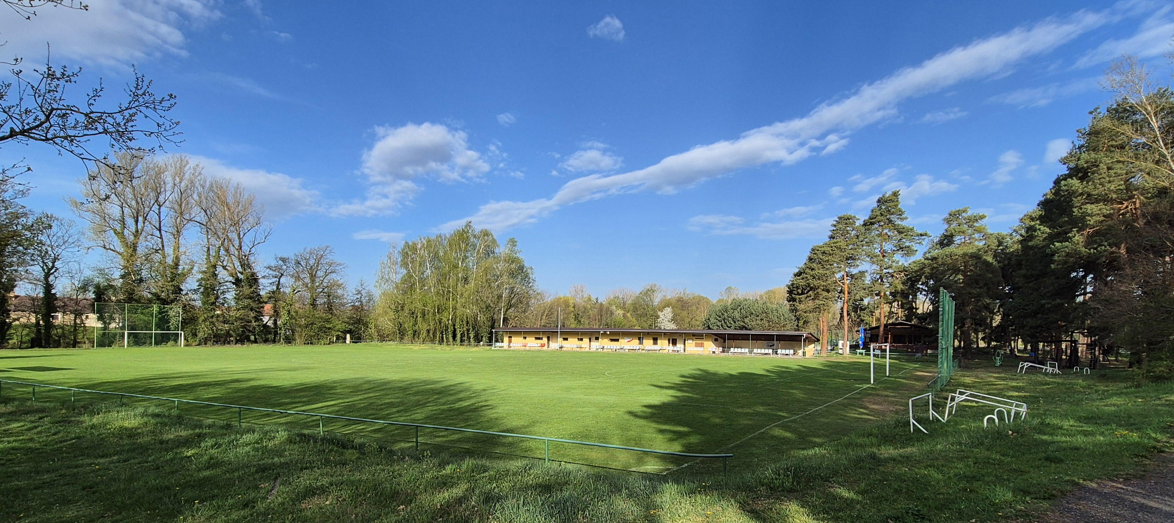 TJ Předhradí - fotbalový areál foto 2