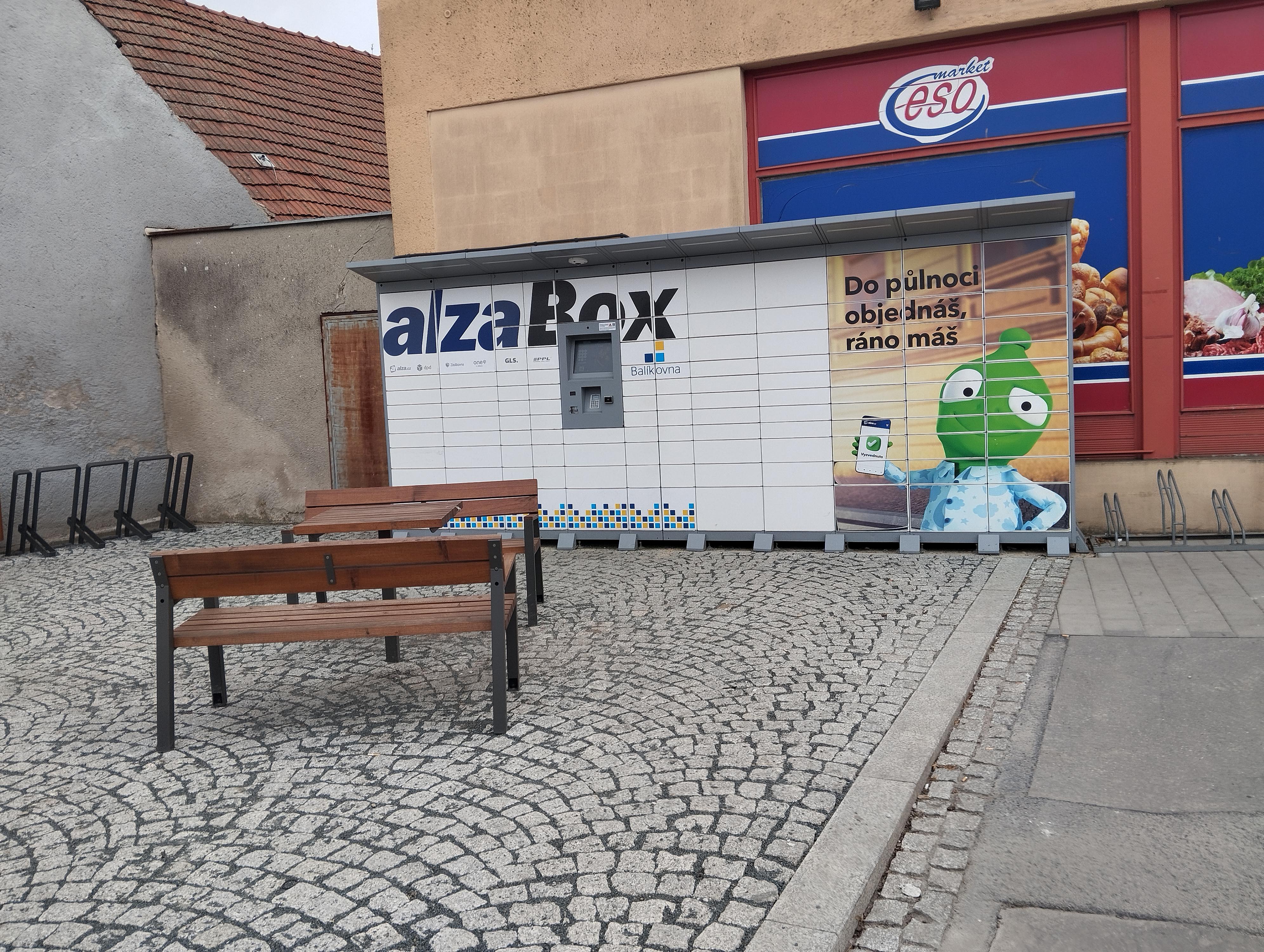 AlzaBox foto 2