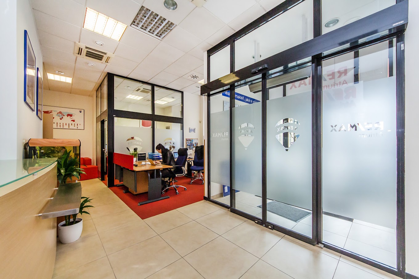 Michal Ptašinský RE/MAX Atrium foto 2