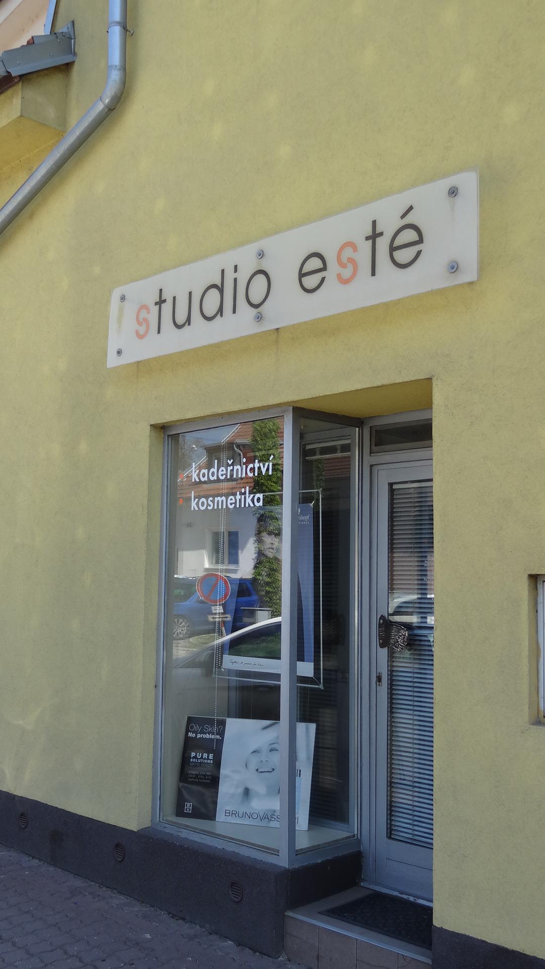 Studio esté foto 2