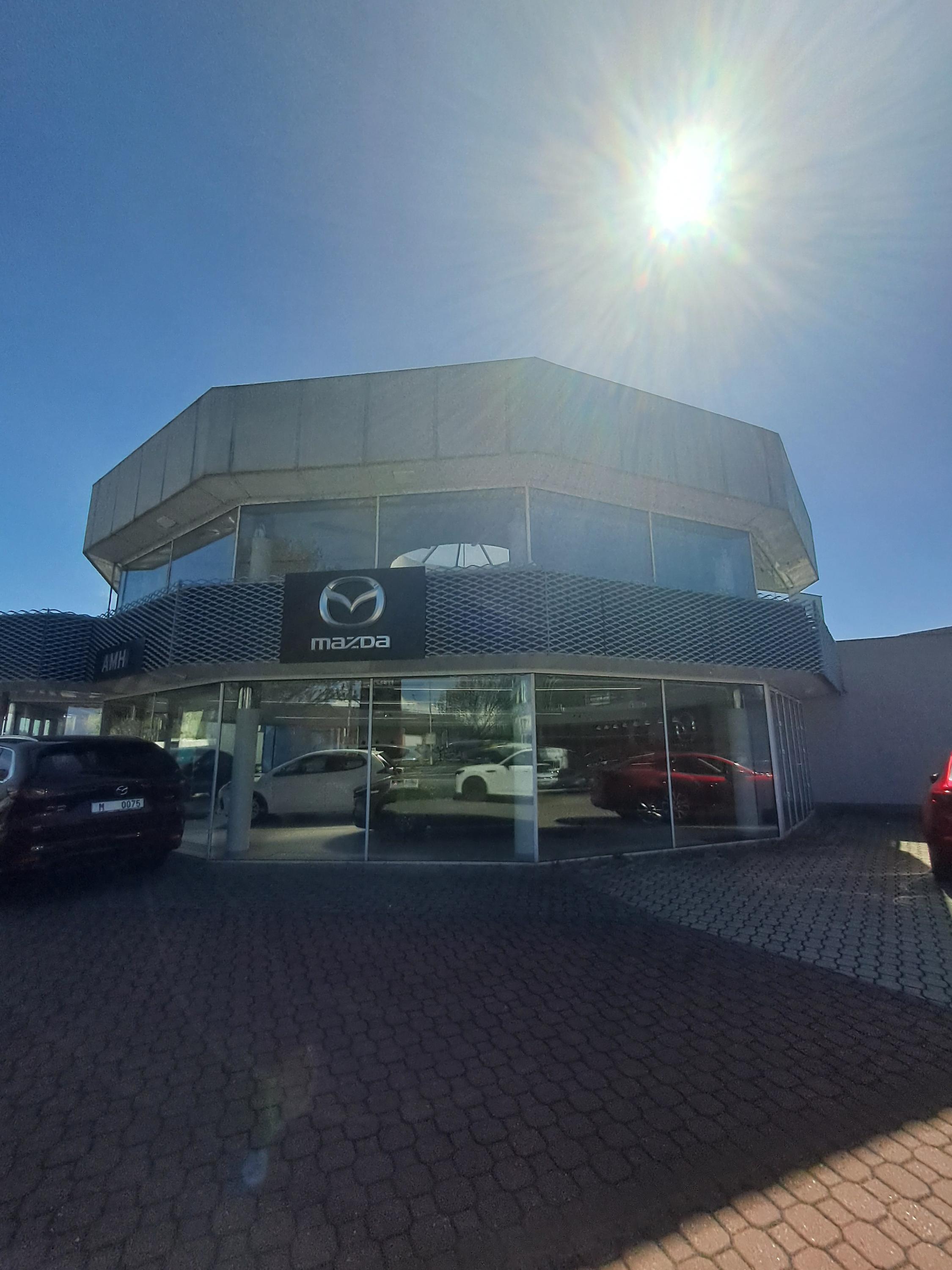 AMH - Mazda foto 2
