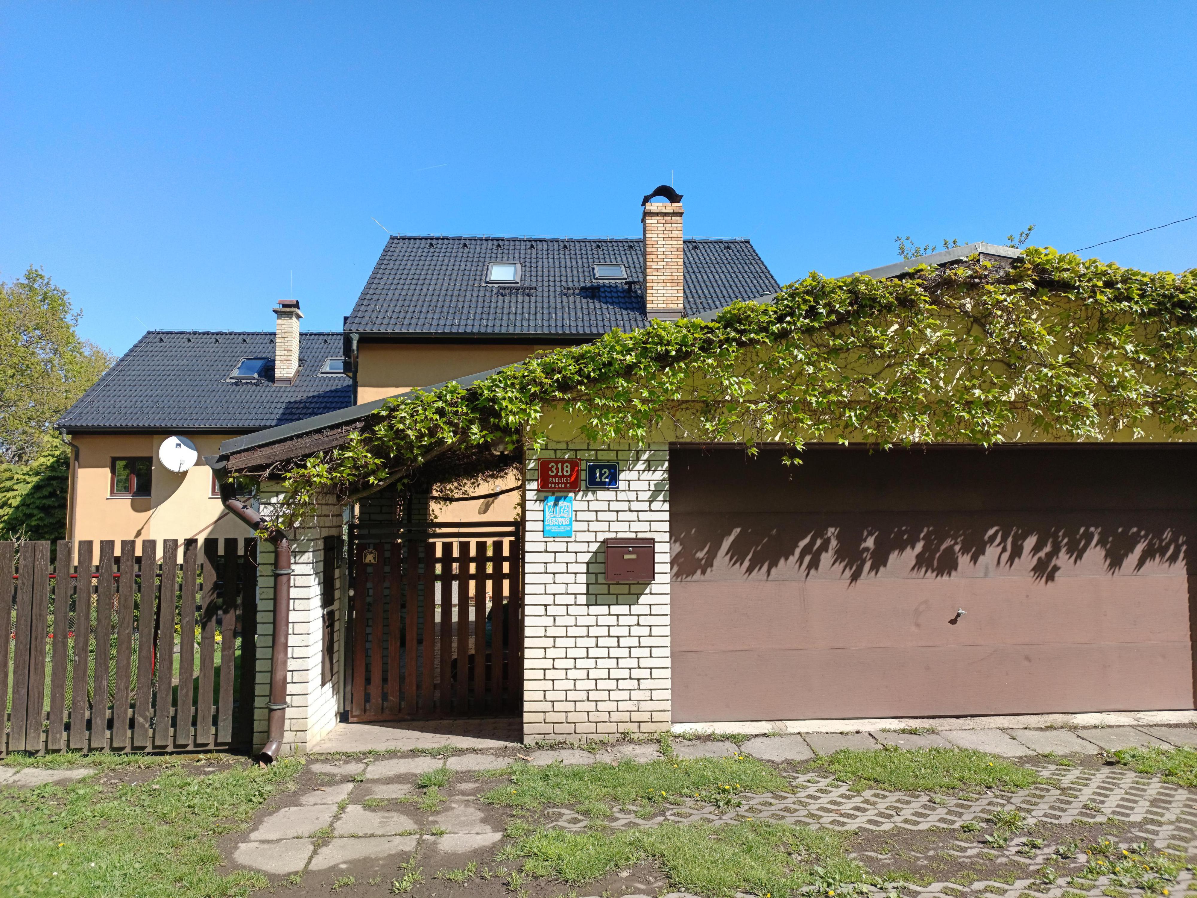 AZ servis Praha, spol. s r.o.