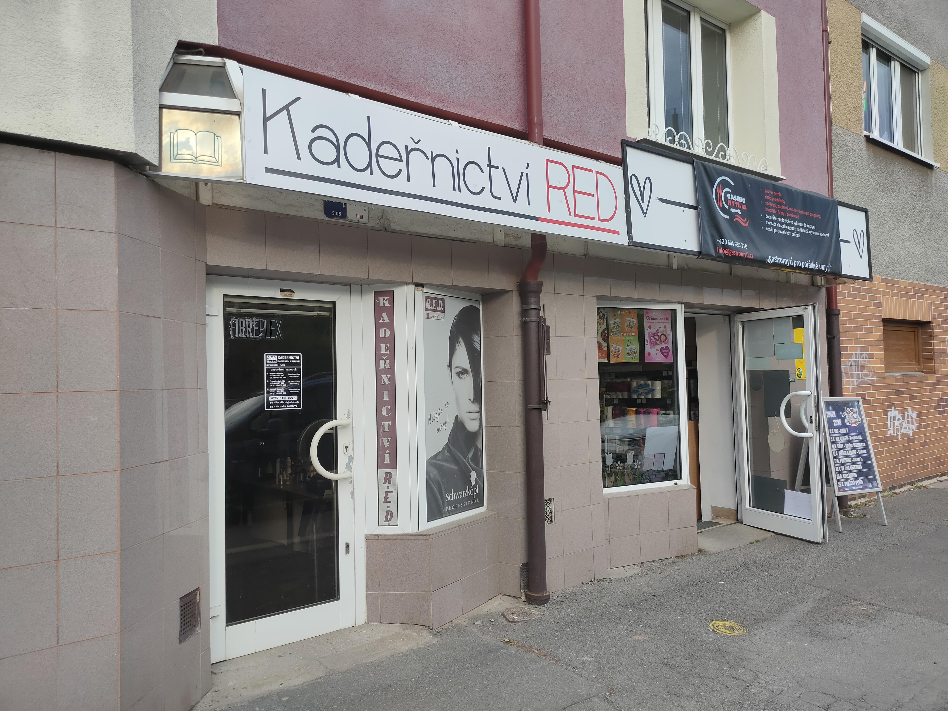 Kadeřnictví R.E.D. foto 4
