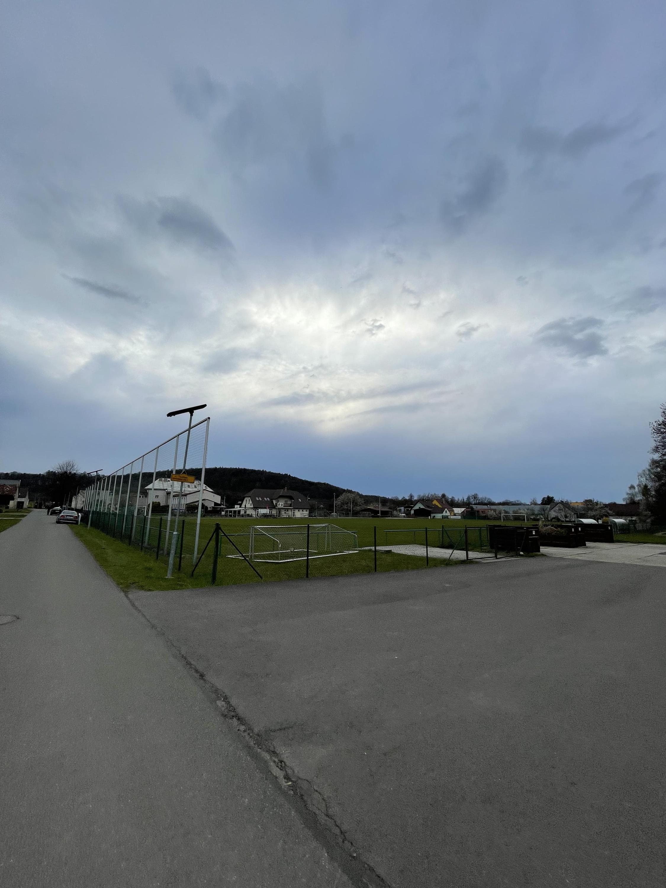 Fotbalové hřiště Nošovice foto 2