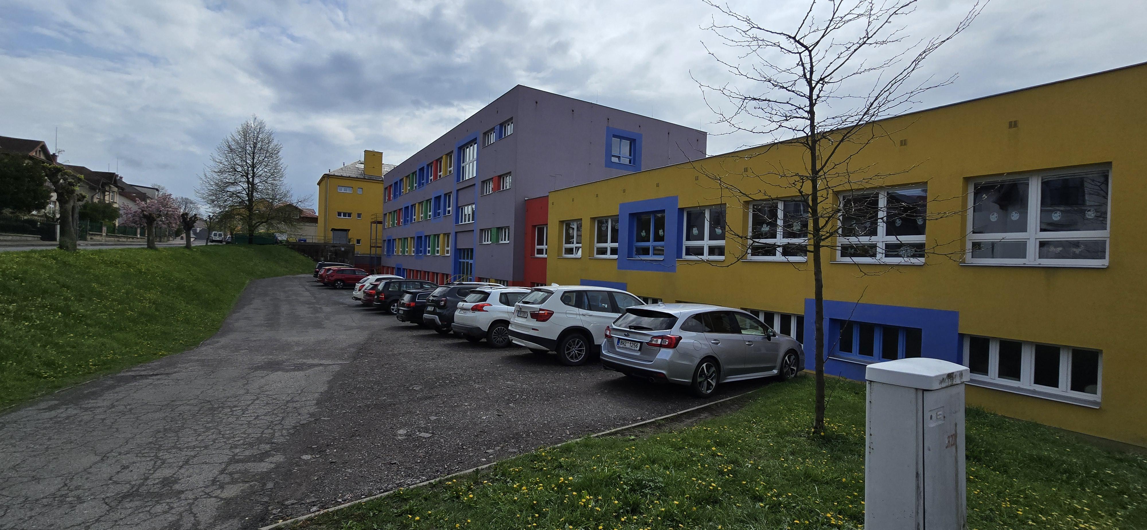ZŠ Police nad Metují foto 3