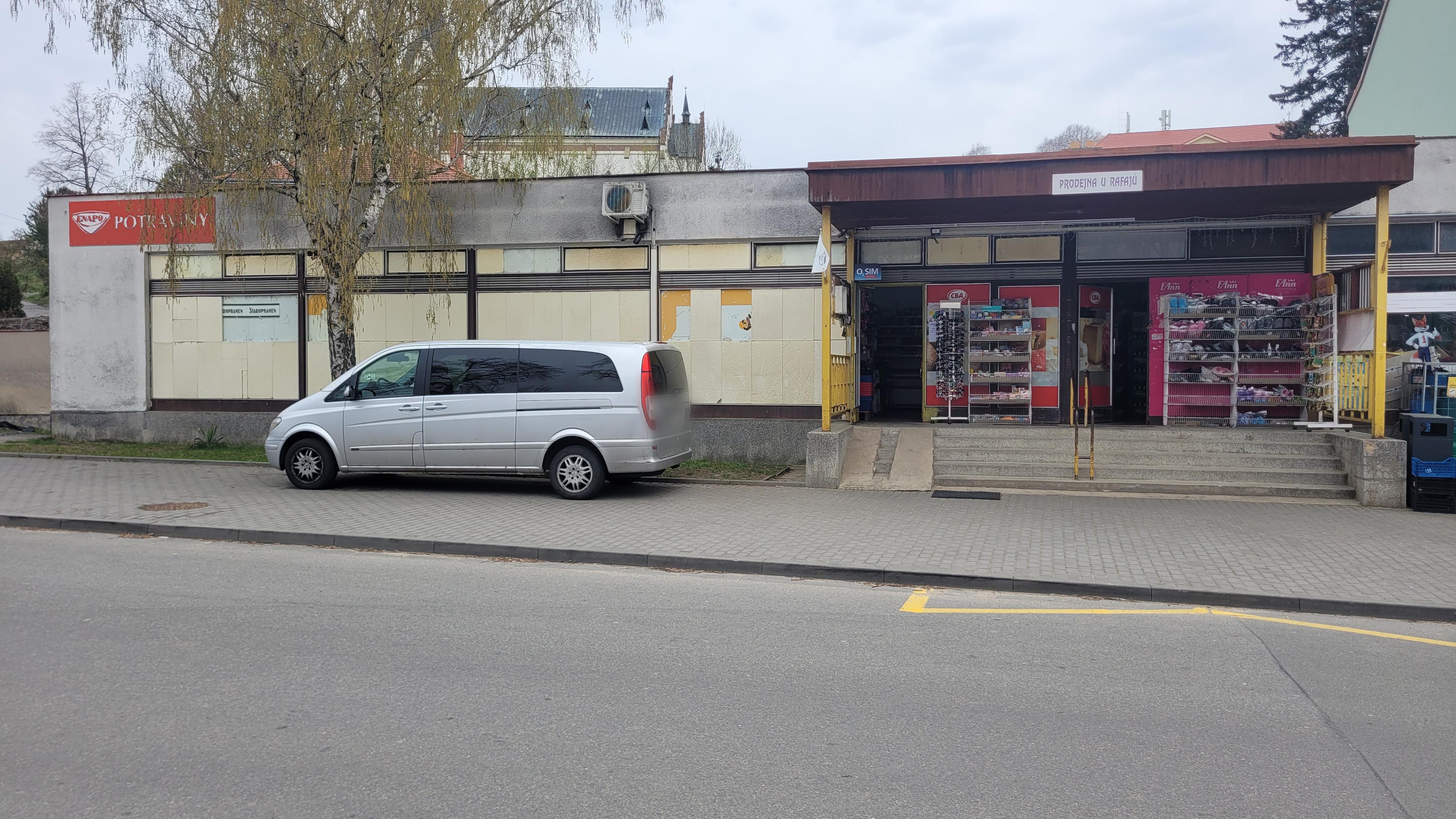 Potraviny Tvarožná