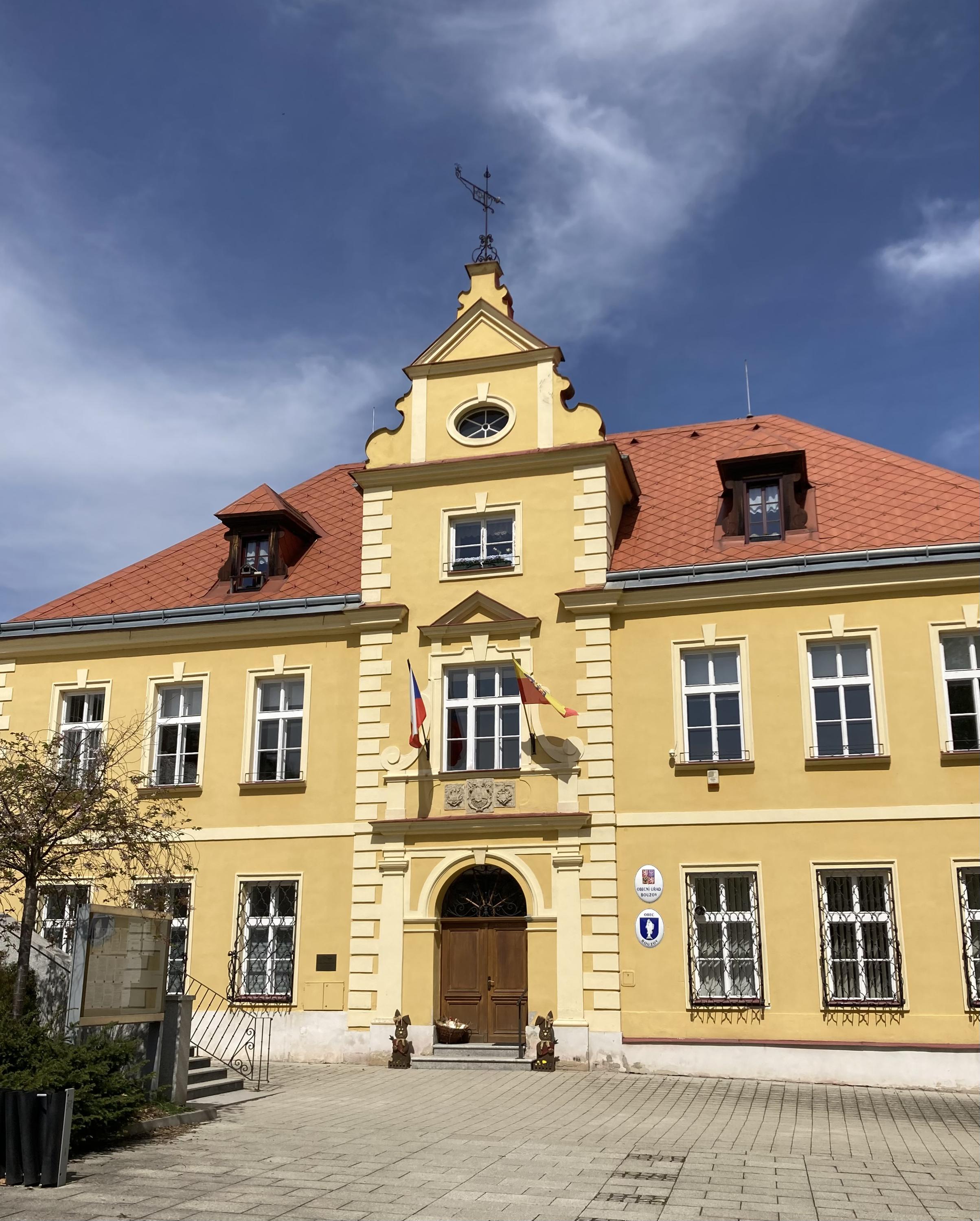 Obecní knihovna Bouzov foto 2