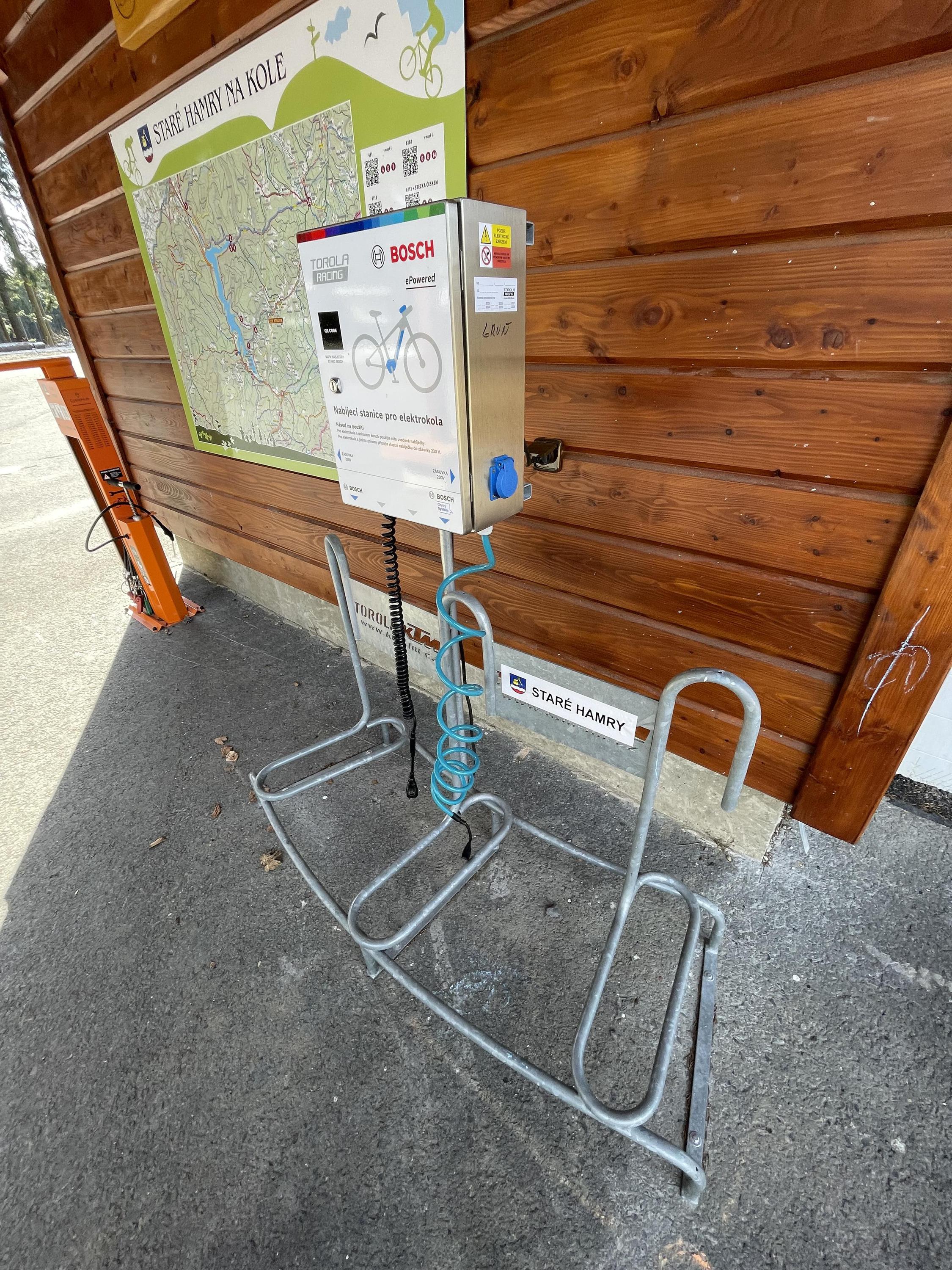 Nabíjecí zásuvka pro elektrokola Staré Hamry foto 3
