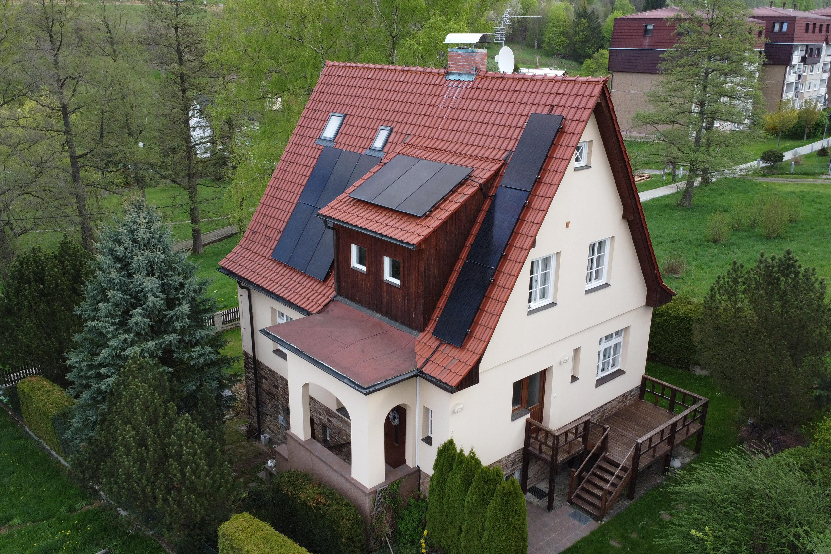 Prodej nádherné vily 7+2 v Lázních Libverda.