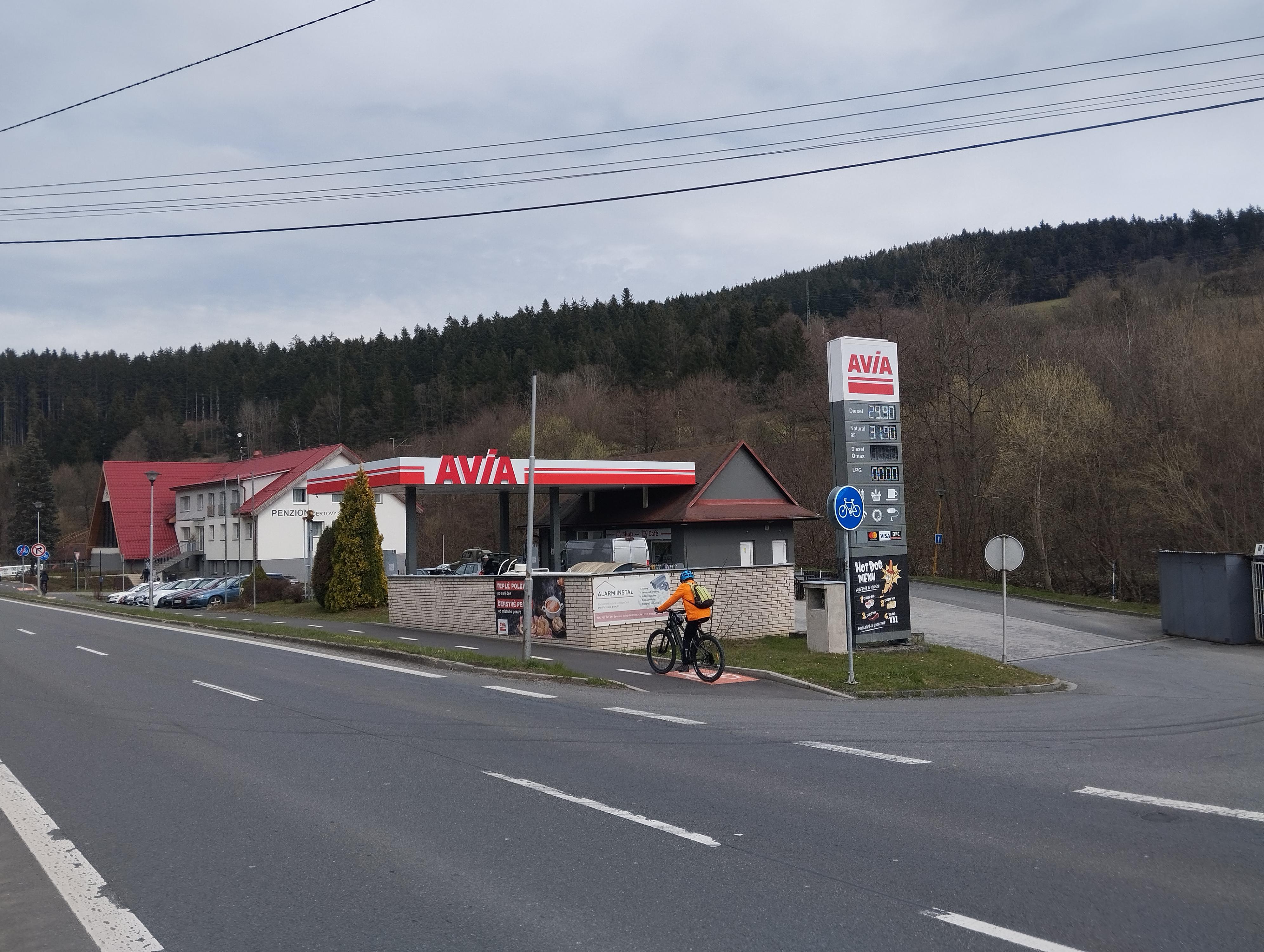 AVIA čerpací stanice foto 6