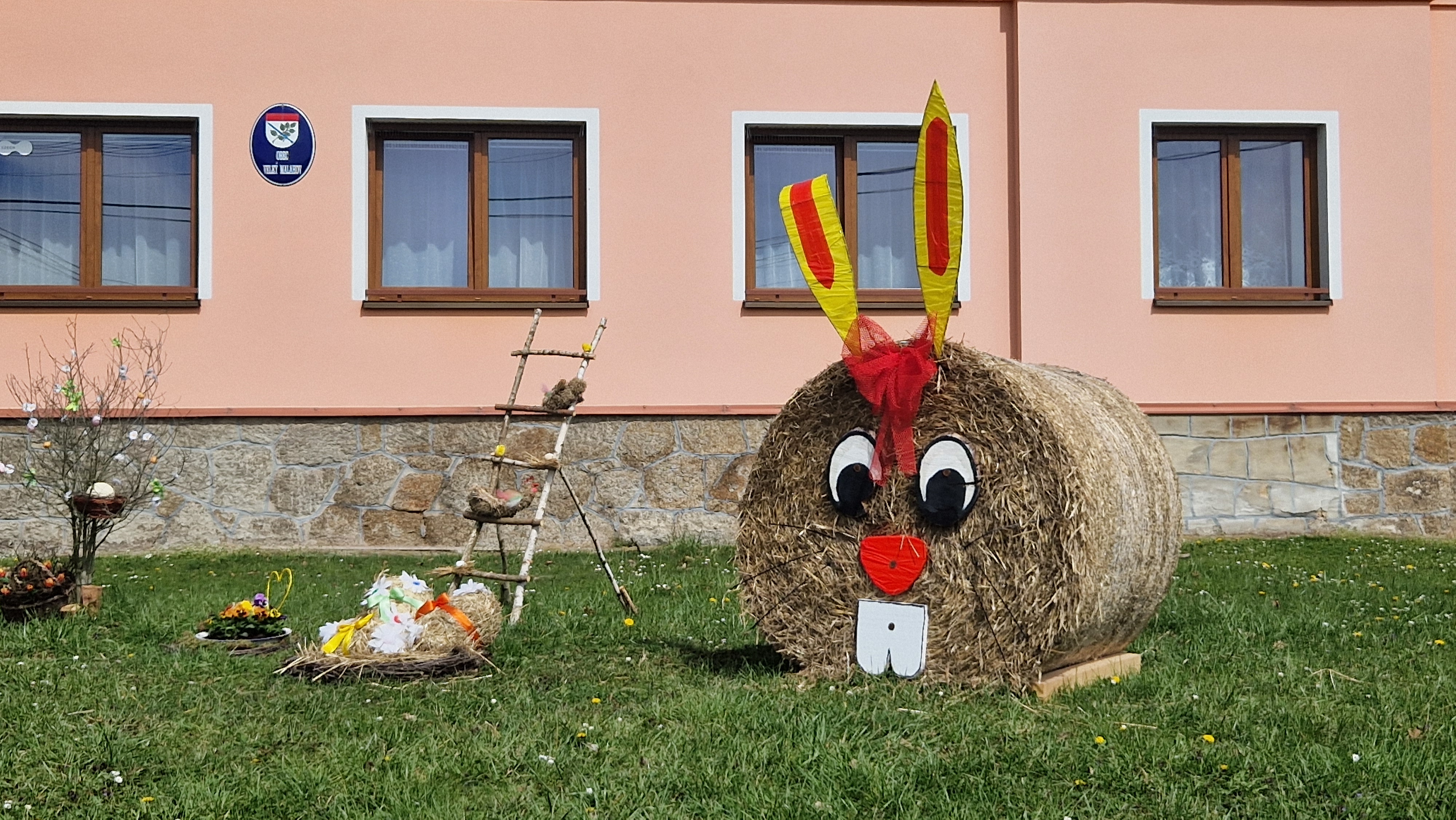 Velký Malahov - obecní úřad foto 2