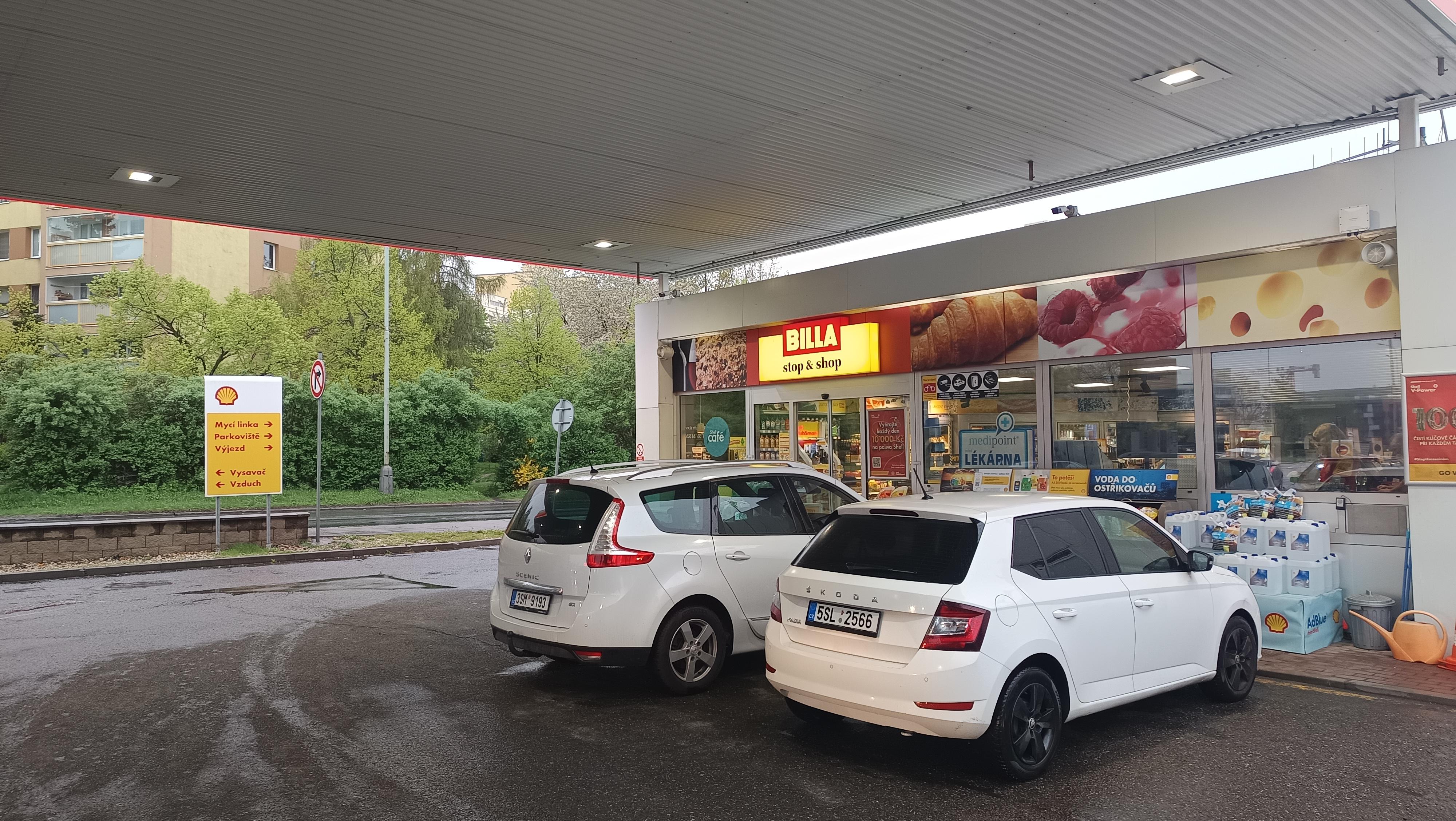 BILLA stop & shop foto 3