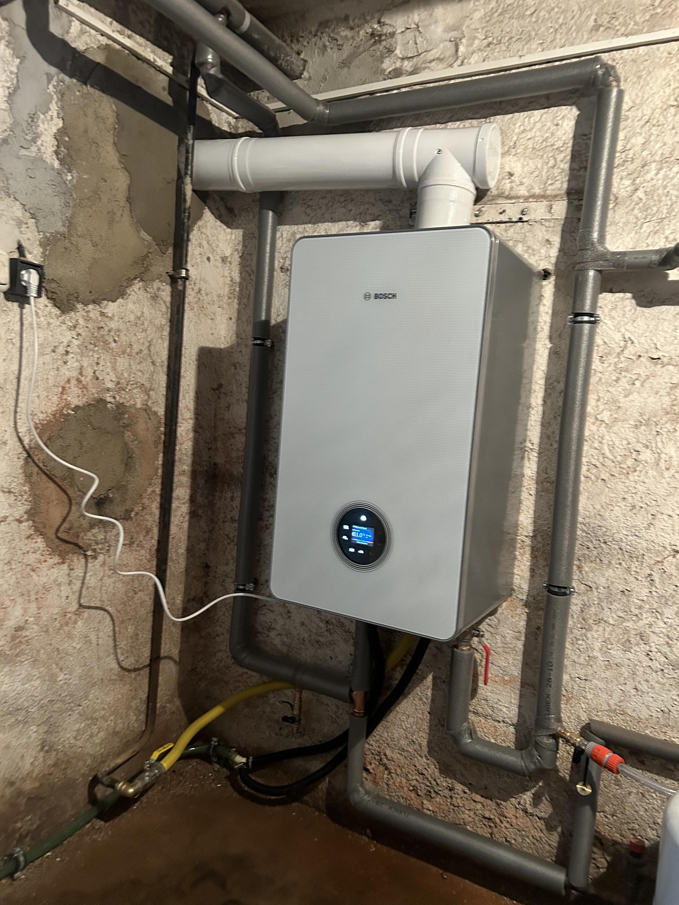 Tomáš Kočvar - instalatérské a topenářské práce foto 3