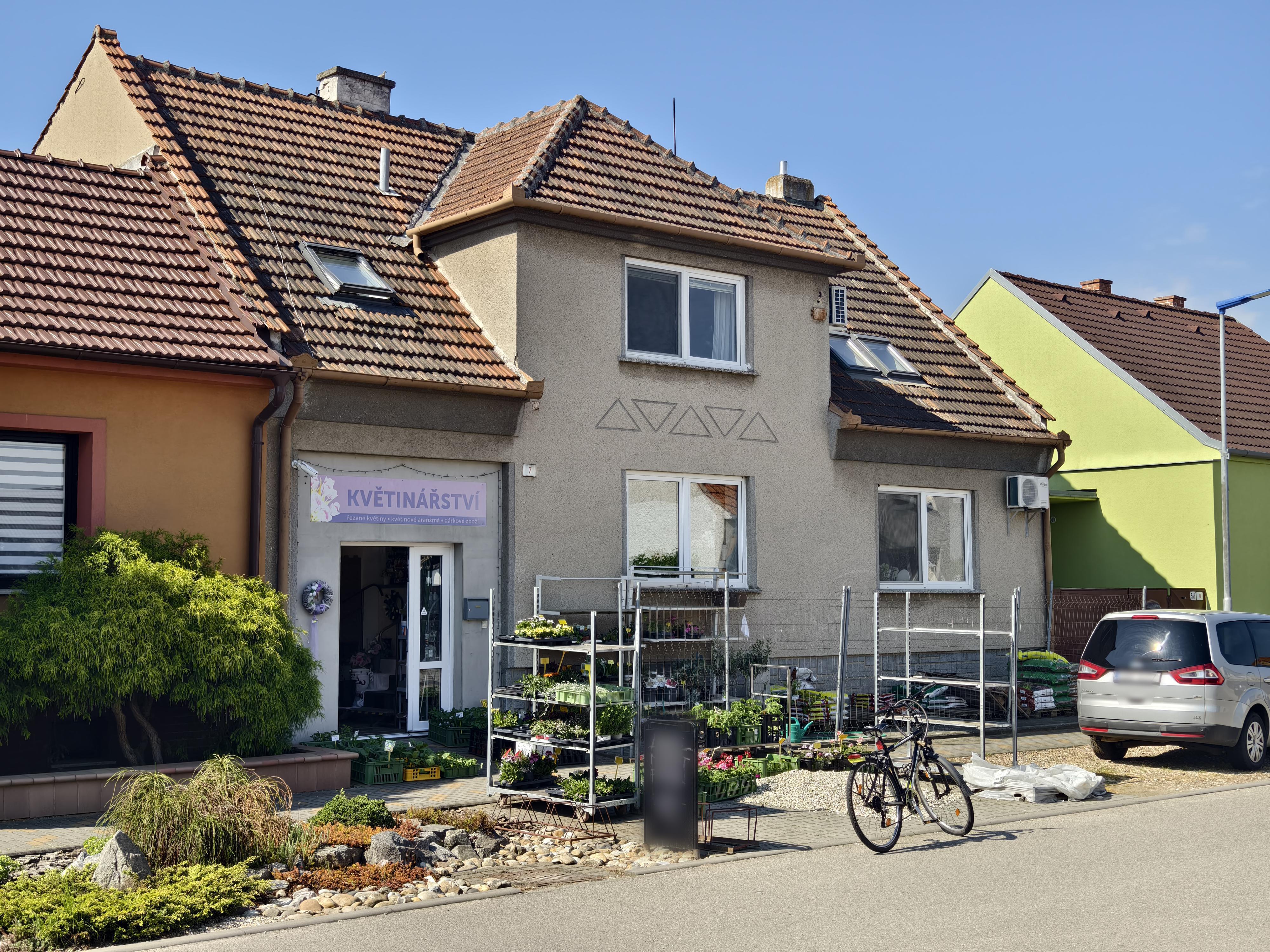 KVĚTINÁŘSTVÍ BLINKALOVÁ