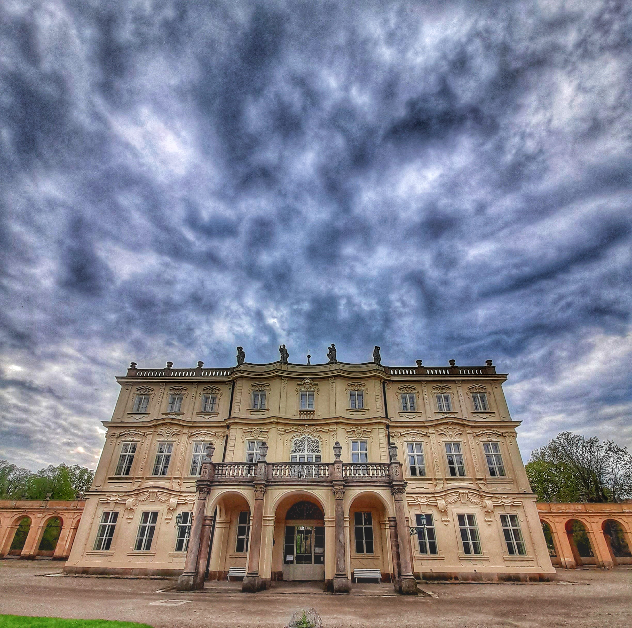 Státní zámek Ploskovice foto 5