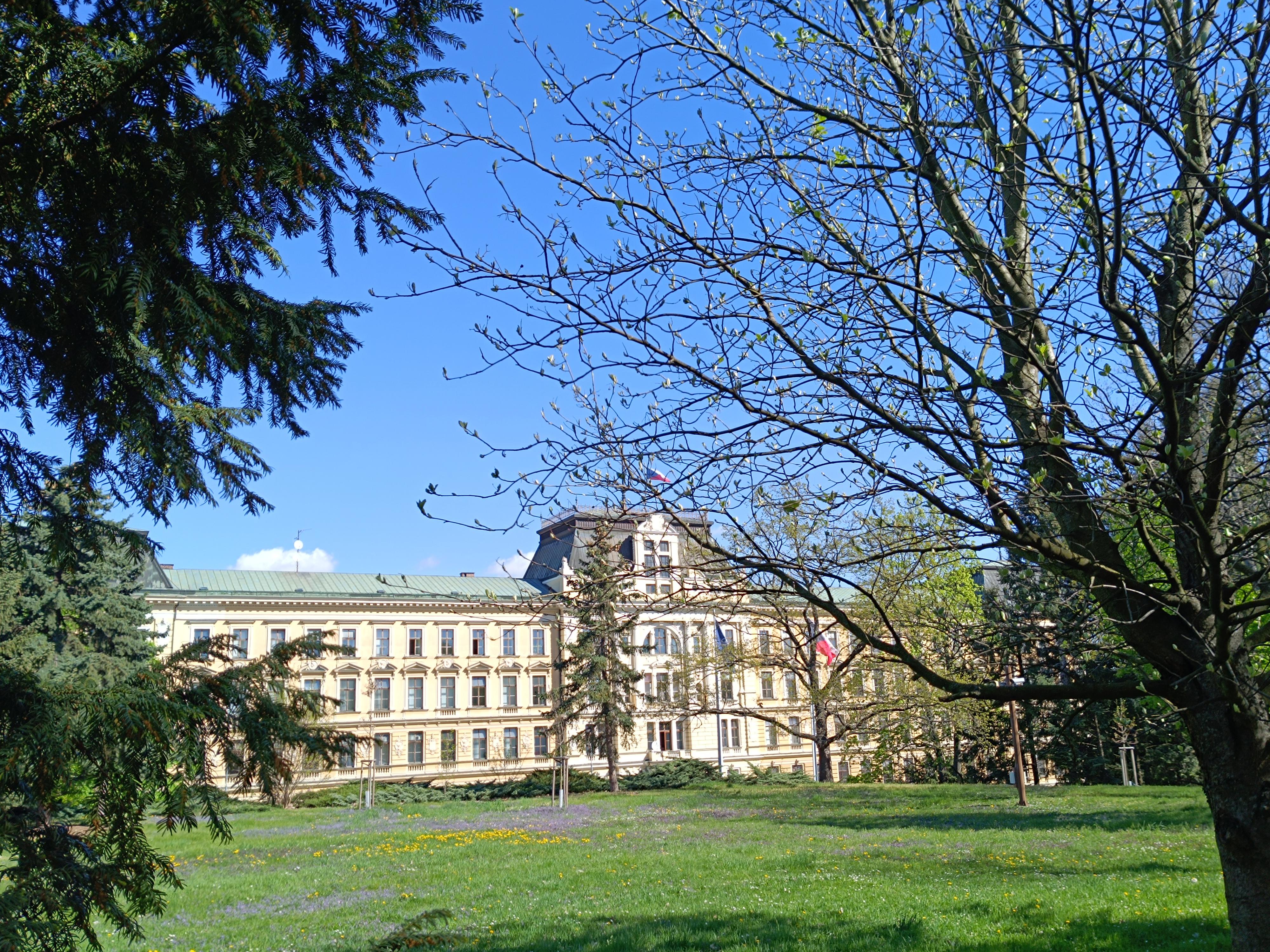 Ministerstvo obrany foto 4