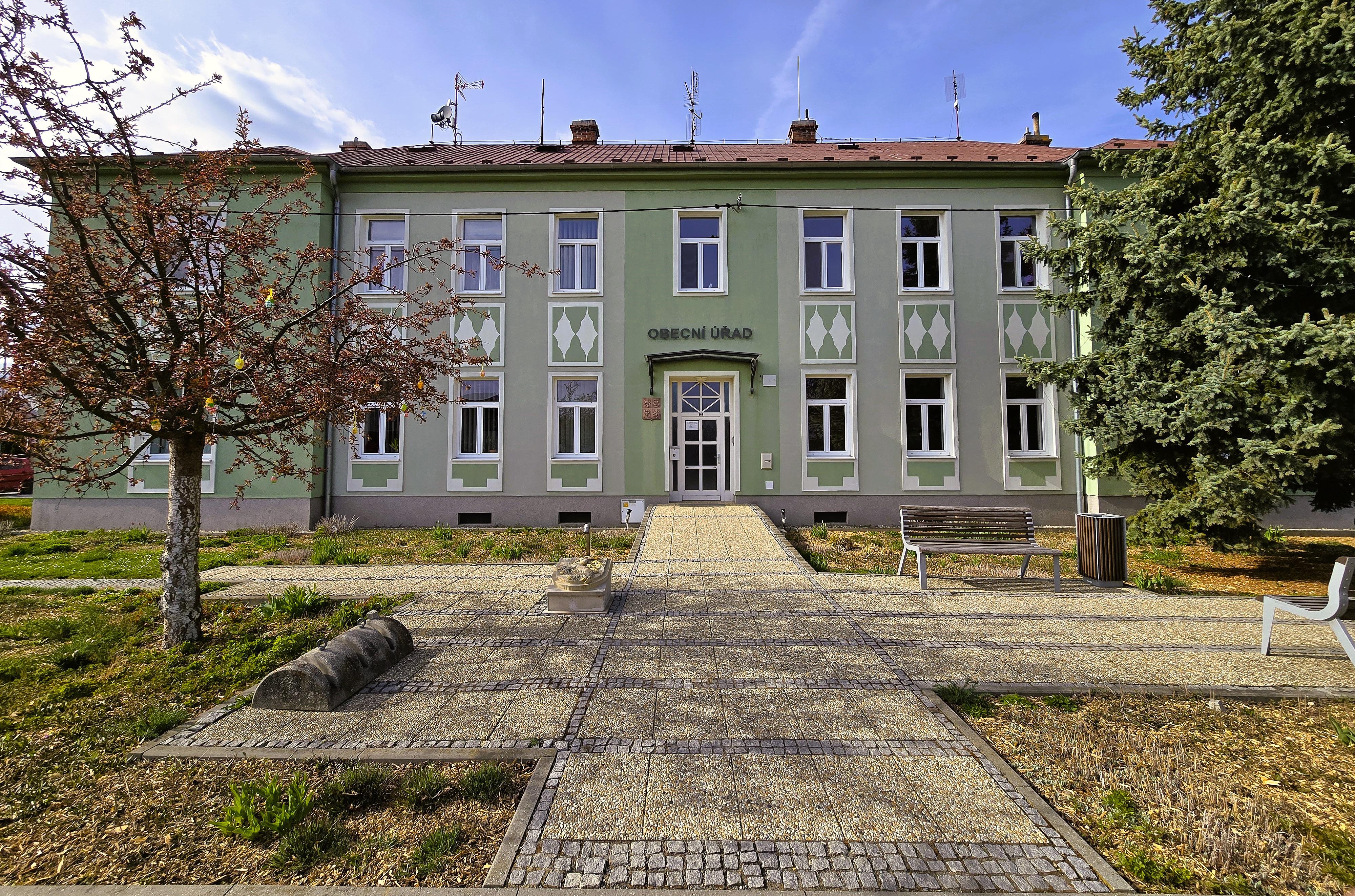 Drahanovice - obecní úřad foto 4