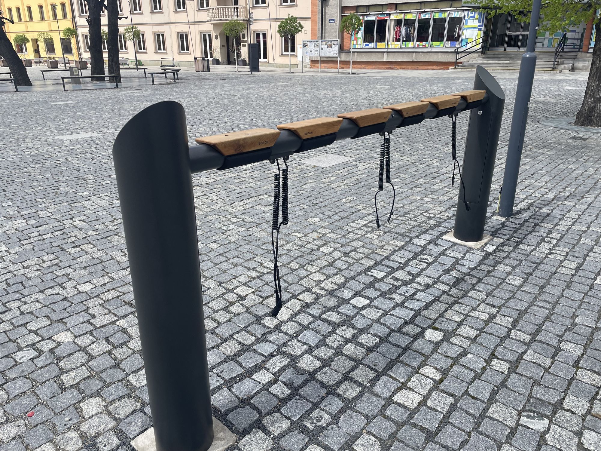 Nabíjecí stanice pro elektrokola Bystřice pod Hostýnem foto 2