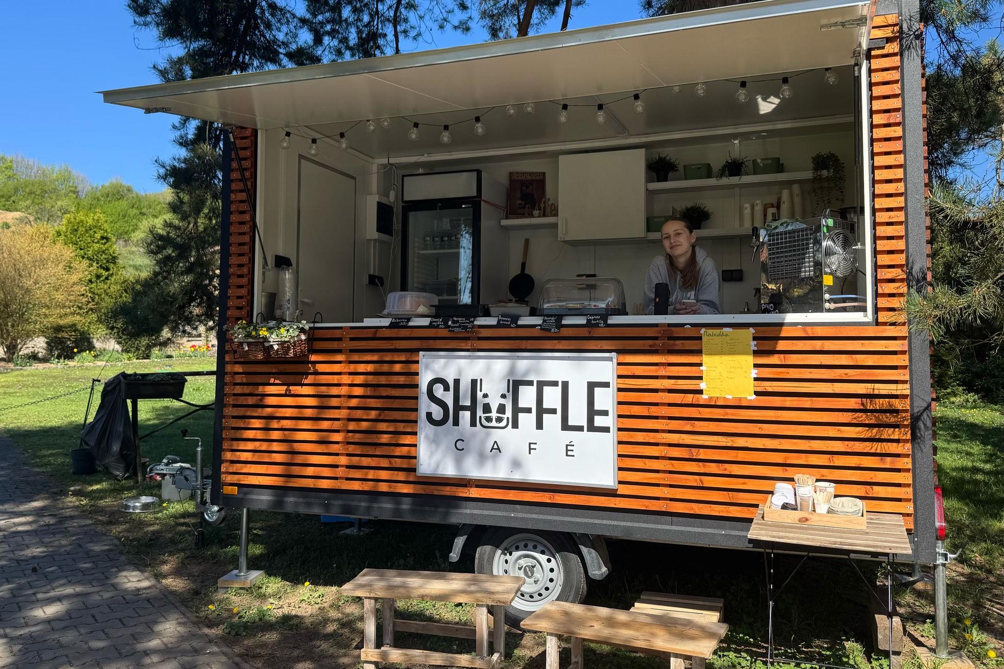 Shuffle Café Foodtruck Lelekovice
