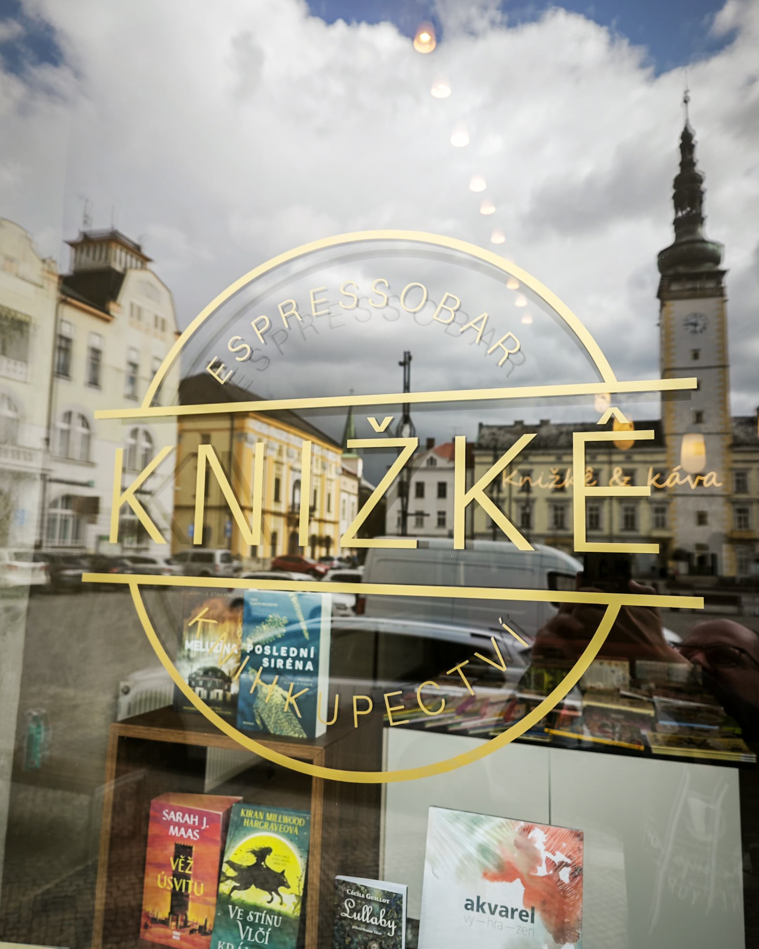 Knižkê a káva foto 6