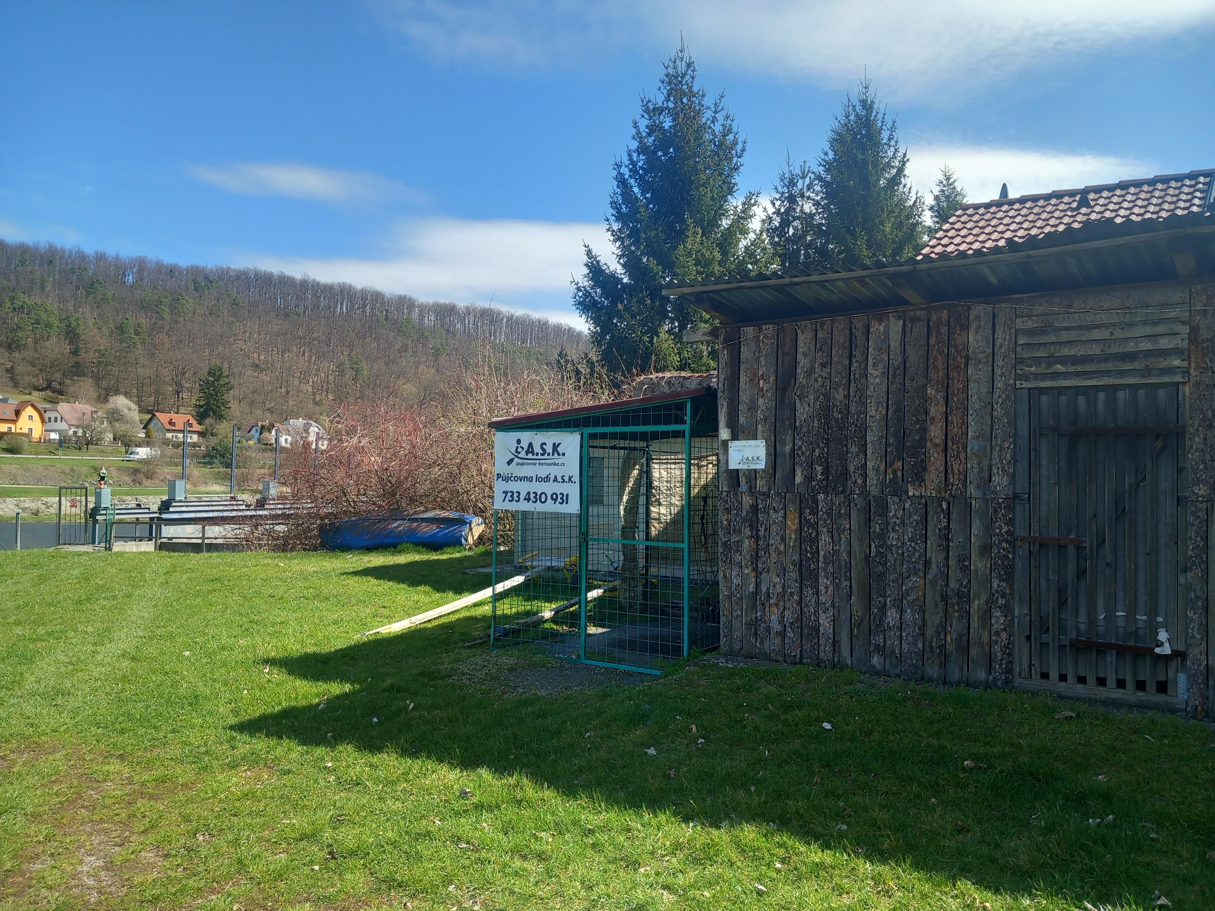 Půjčovna lodí A.S.K.