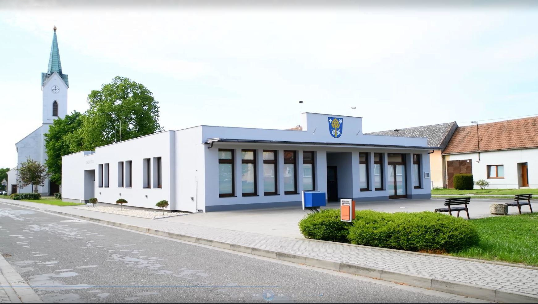 Huštěnovice - obecní úřad