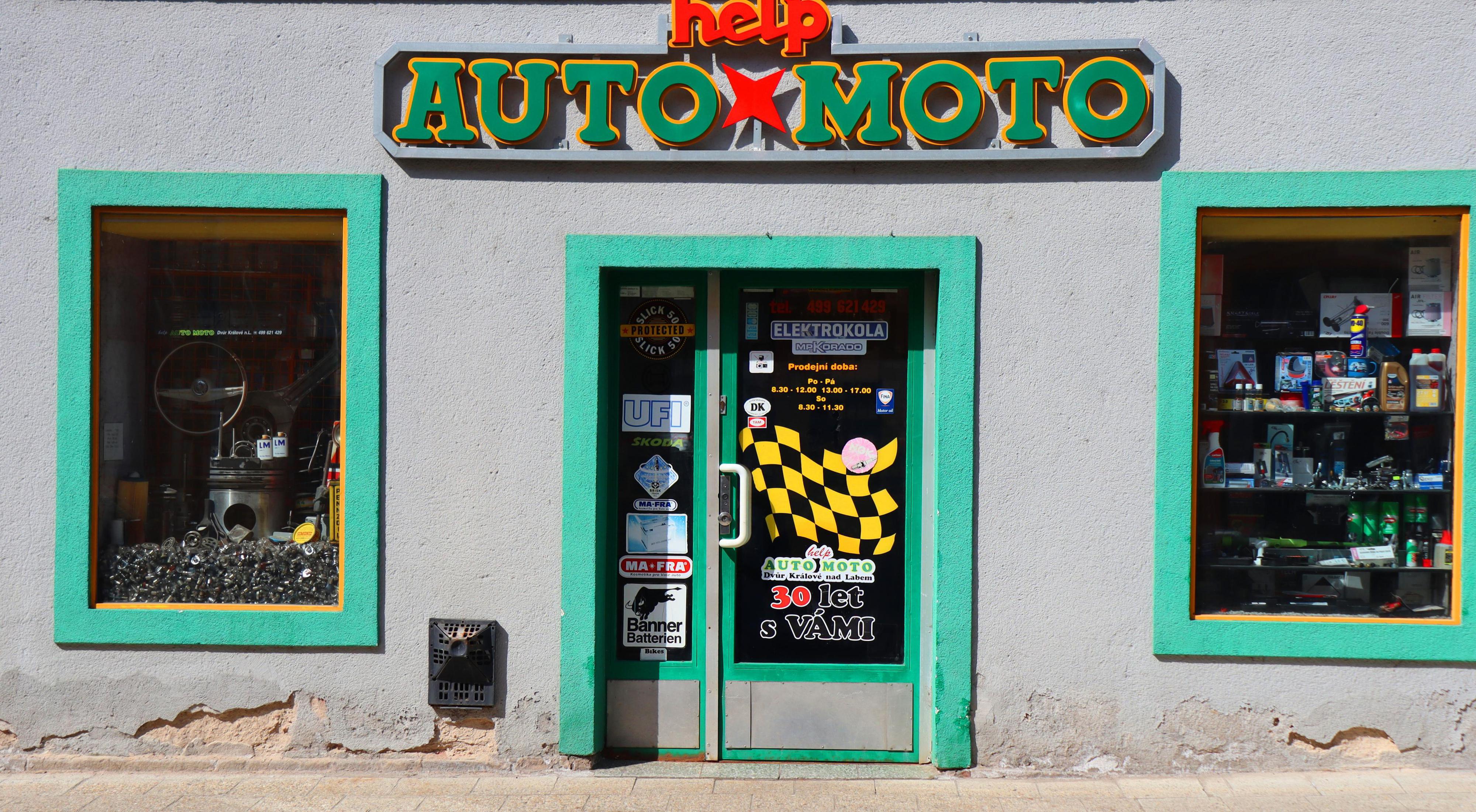 Václav Vodochodský -  Prodej motocyklů