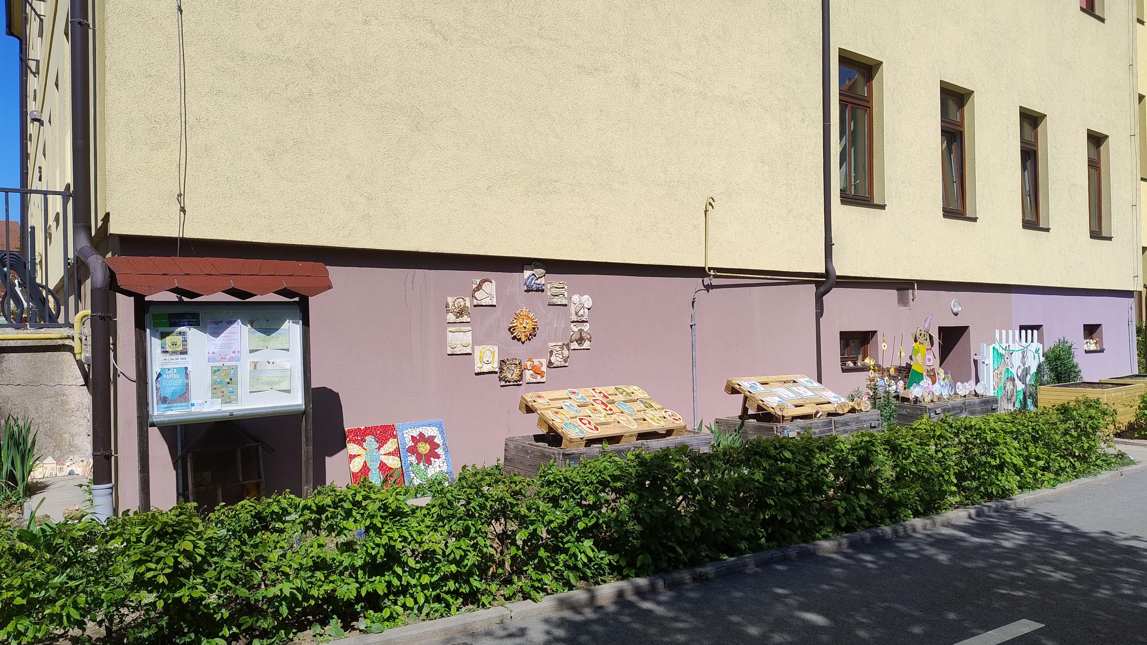 ZŠ Náměšť nad Oslavou, Komenského nám. foto 3