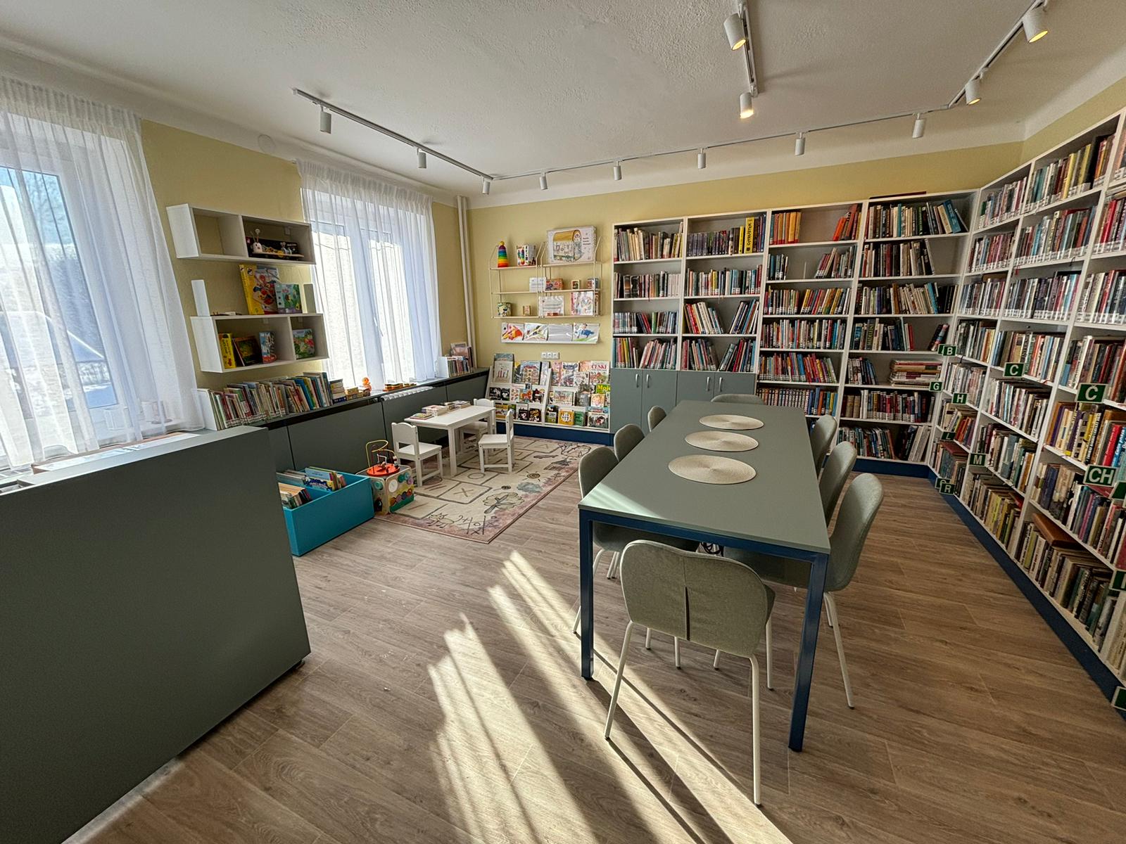 Obecní knihovna Dolní Kalná foto 4