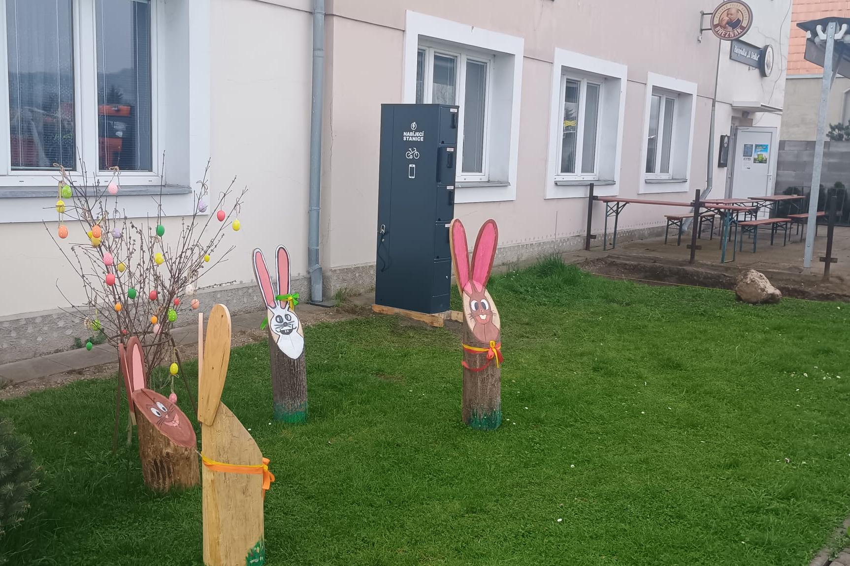 Nabíjecí stanice pro elektrokola Etron Czech