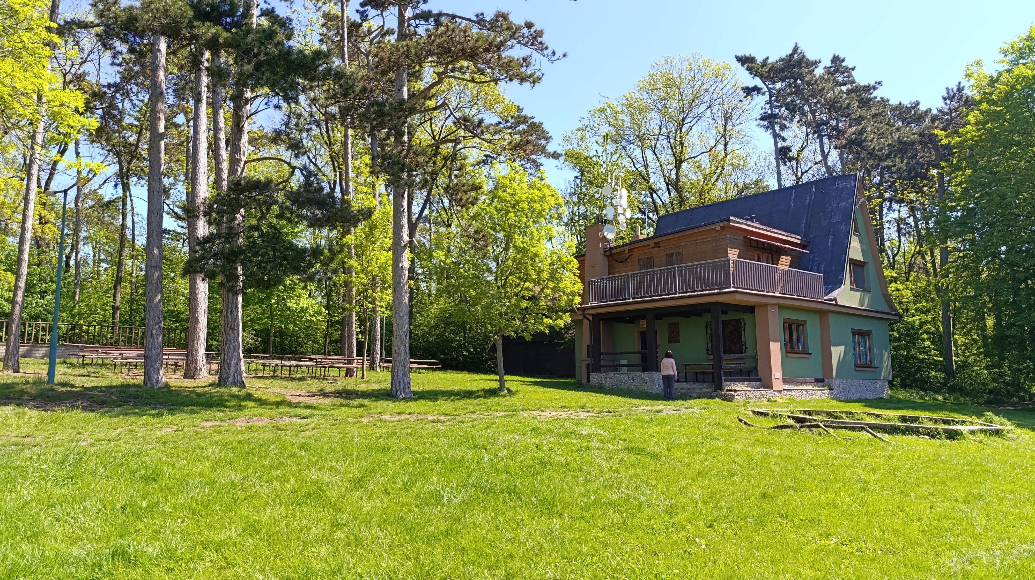 Myslivecká chata foto 1