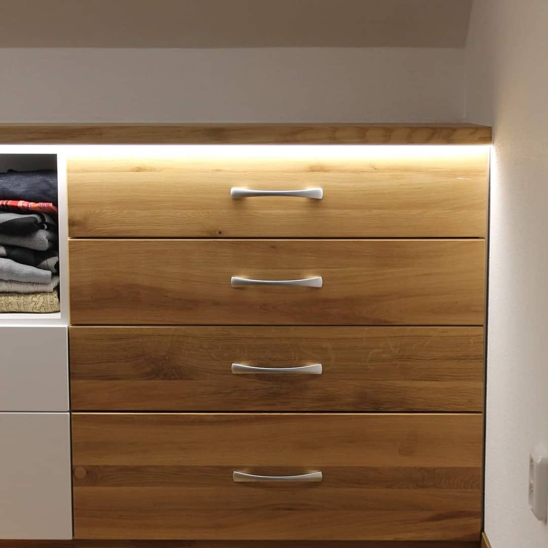 Zakázkový nábytek Janů foto 3