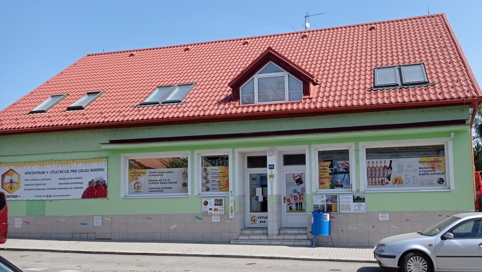 Apicentrum Protivín - včeličkový výletní cíl foto 3