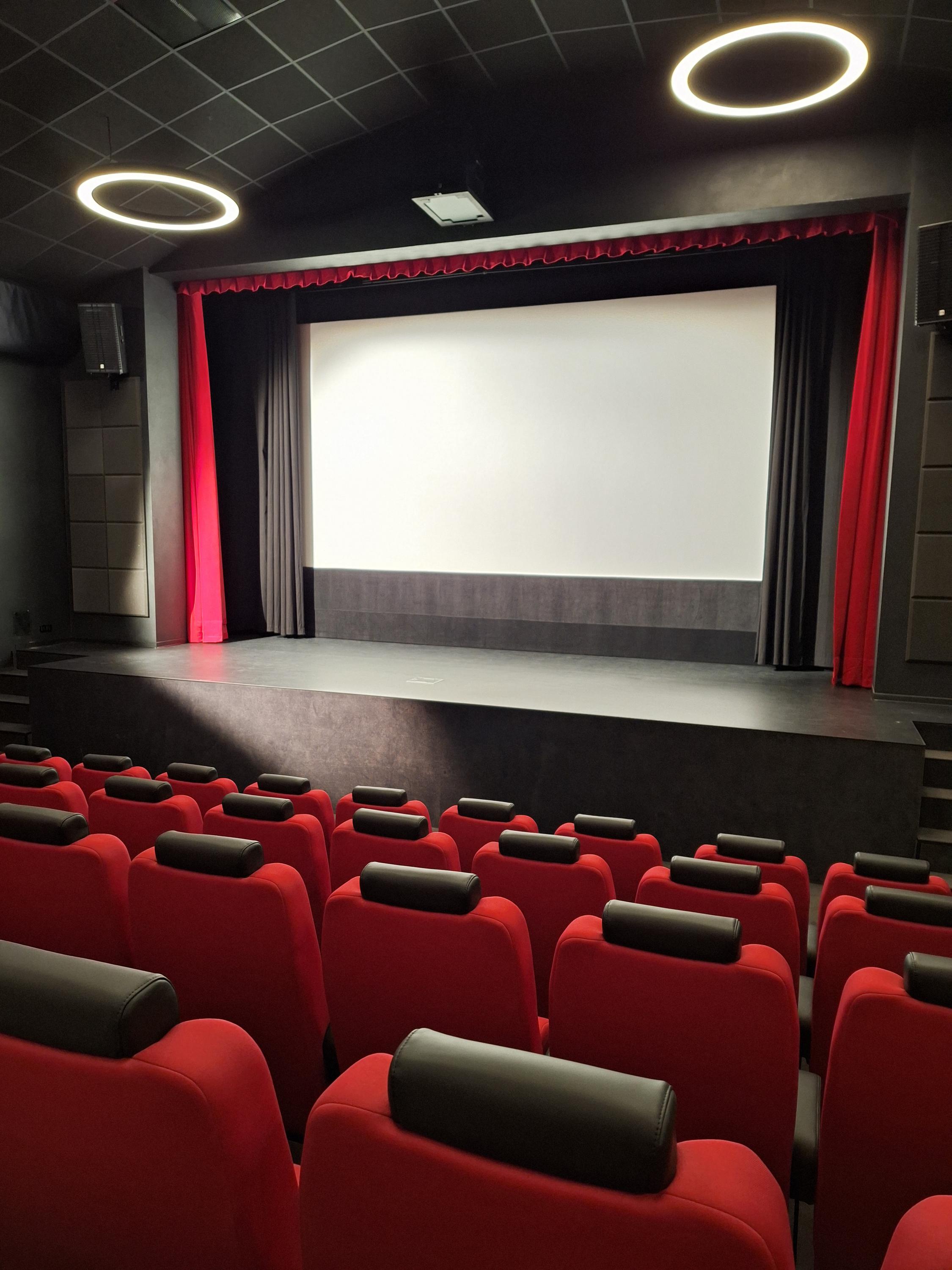 Kino Orion foto 2