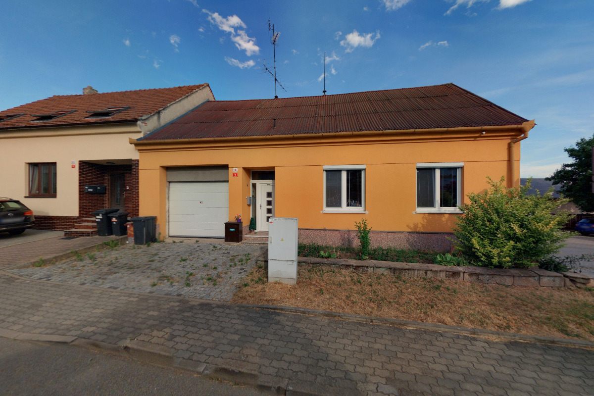 Stínění Knápek
