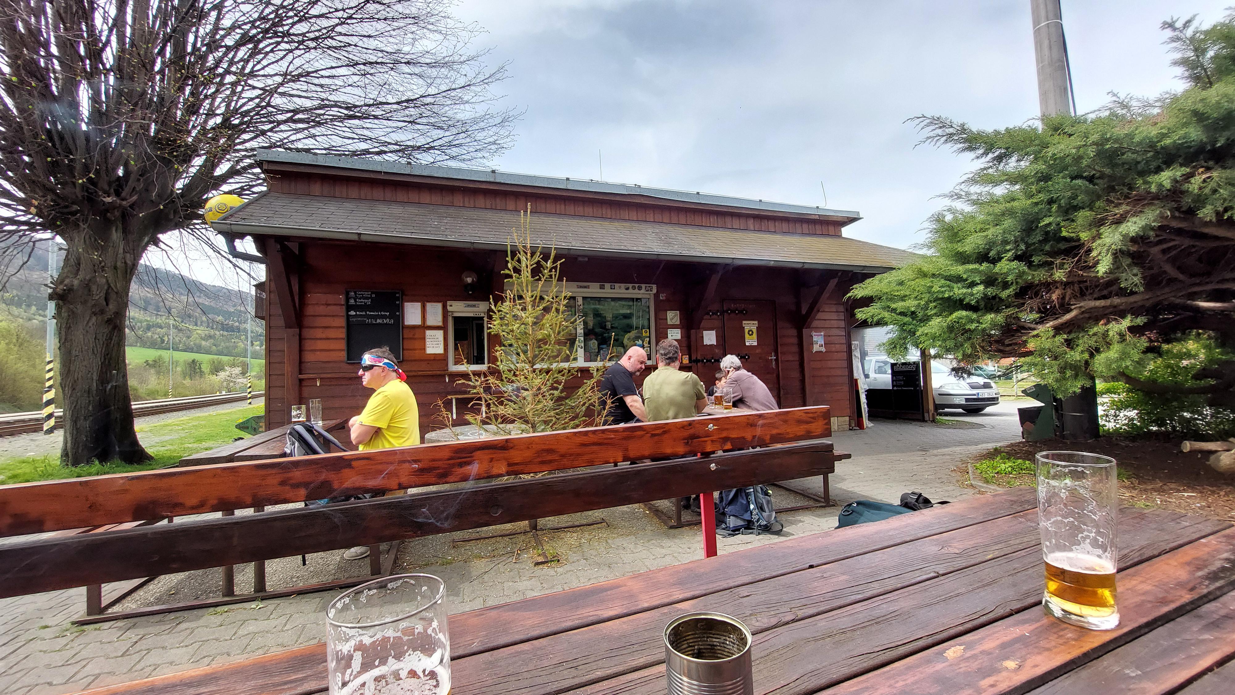 Občerstvení Na nádraží foto 4