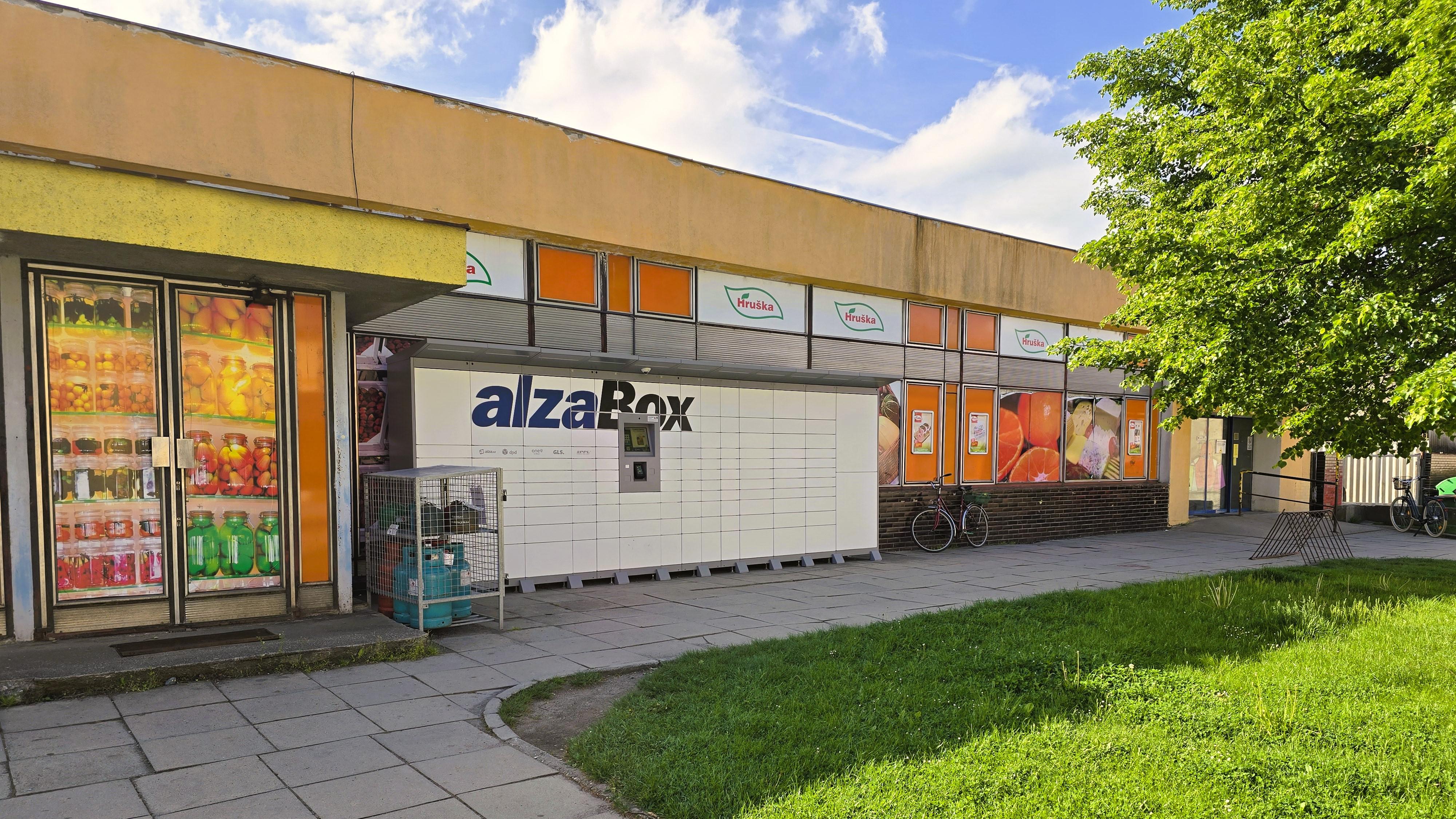 AlzaBox